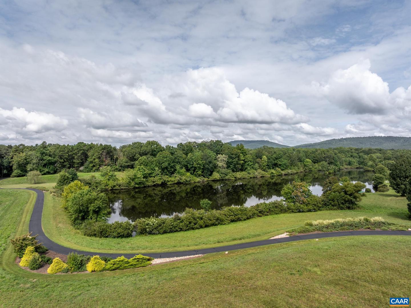 4798 BARN FIELD DR, KESWICK, Virginia 22947, 3 Bedrooms Bedrooms, ,3 BathroomsBathrooms,Residential,For Sale,4798 BARN FIELD DR,670493 MLS # 670493