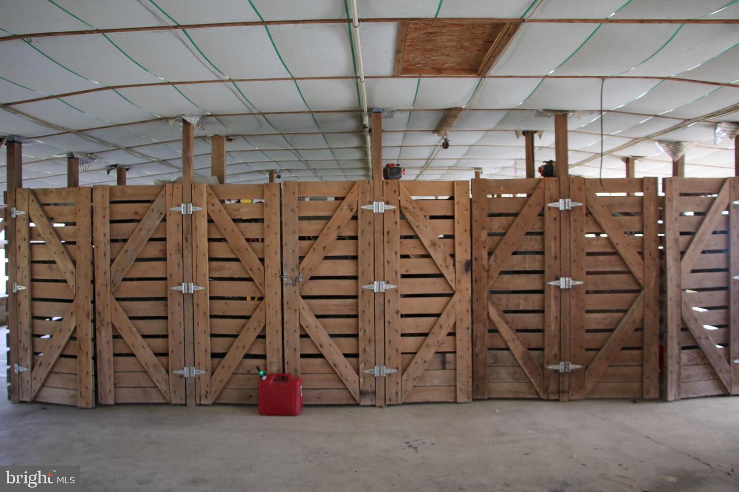 499 E LEE HWY, NEW MARKET, Virginia 22844, ,Farm,For Sale,499 E LEE HWY,VASH2012988 MLS # VASH2012988 499 E LEE HWY, NEW MARKET, Virginia 22844, ,Farm,For Sale,499 E LEE HWY,VASH2012988 MLS # VASH2012988