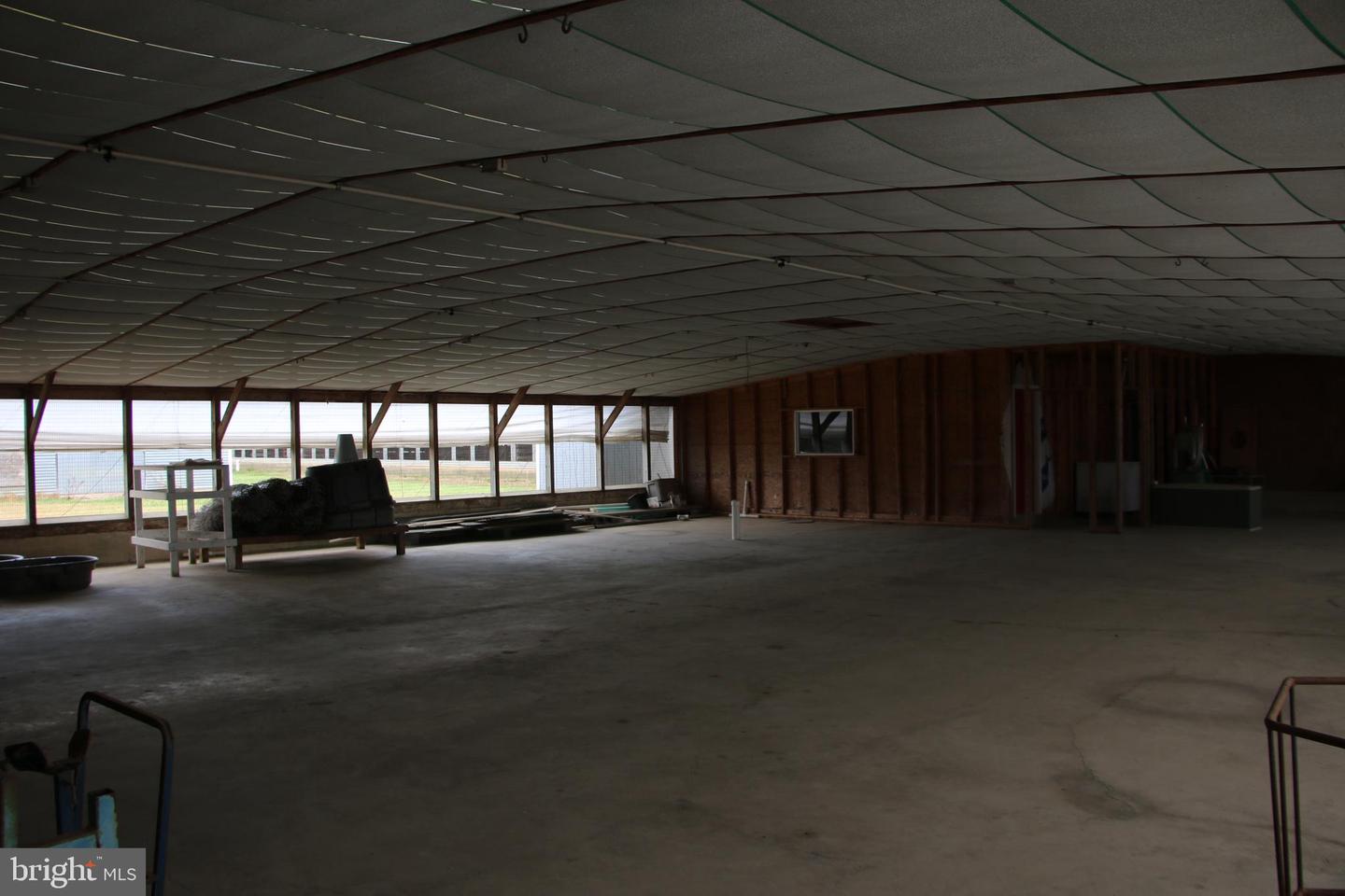 499 E LEE HWY, NEW MARKET, Virginia 22844, ,Farm,For Sale,499 E LEE HWY,VASH2012988 MLS # VASH2012988 499 E LEE HWY, NEW MARKET, Virginia 22844, ,Farm,For Sale,499 E LEE HWY,VASH2012988 MLS # VASH2012988