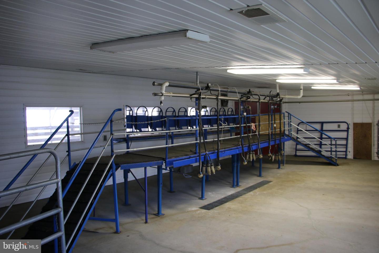 499 E LEE HWY, NEW MARKET, Virginia 22844, ,Farm,For Sale,499 E LEE HWY,VASH2012988 MLS # VASH2012988 499 E LEE HWY, NEW MARKET, Virginia 22844, ,Farm,For Sale,499 E LEE HWY,VASH2012988 MLS # VASH2012988