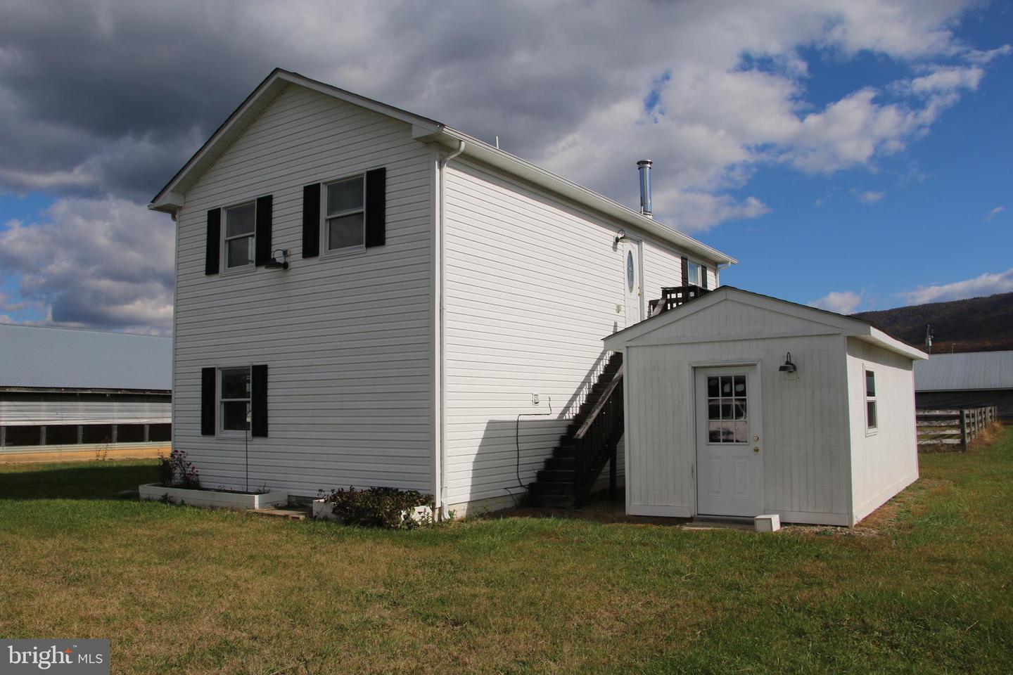 499 E LEE HWY, NEW MARKET, Virginia 22844, ,Farm,For Sale,499 E LEE HWY,VASH2012988 MLS # VASH2012988 499 E LEE HWY, NEW MARKET, Virginia 22844, ,Farm,For Sale,499 E LEE HWY,VASH2012988 MLS # VASH2012988