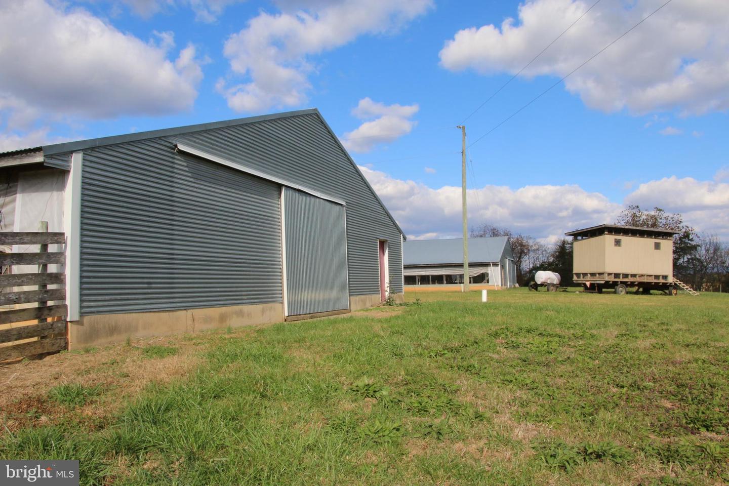 499 E LEE HWY, NEW MARKET, Virginia 22844, ,Farm,For Sale,499 E LEE HWY,VASH2012988 MLS # VASH2012988 499 E LEE HWY, NEW MARKET, Virginia 22844, ,Farm,For Sale,499 E LEE HWY,VASH2012988 MLS # VASH2012988