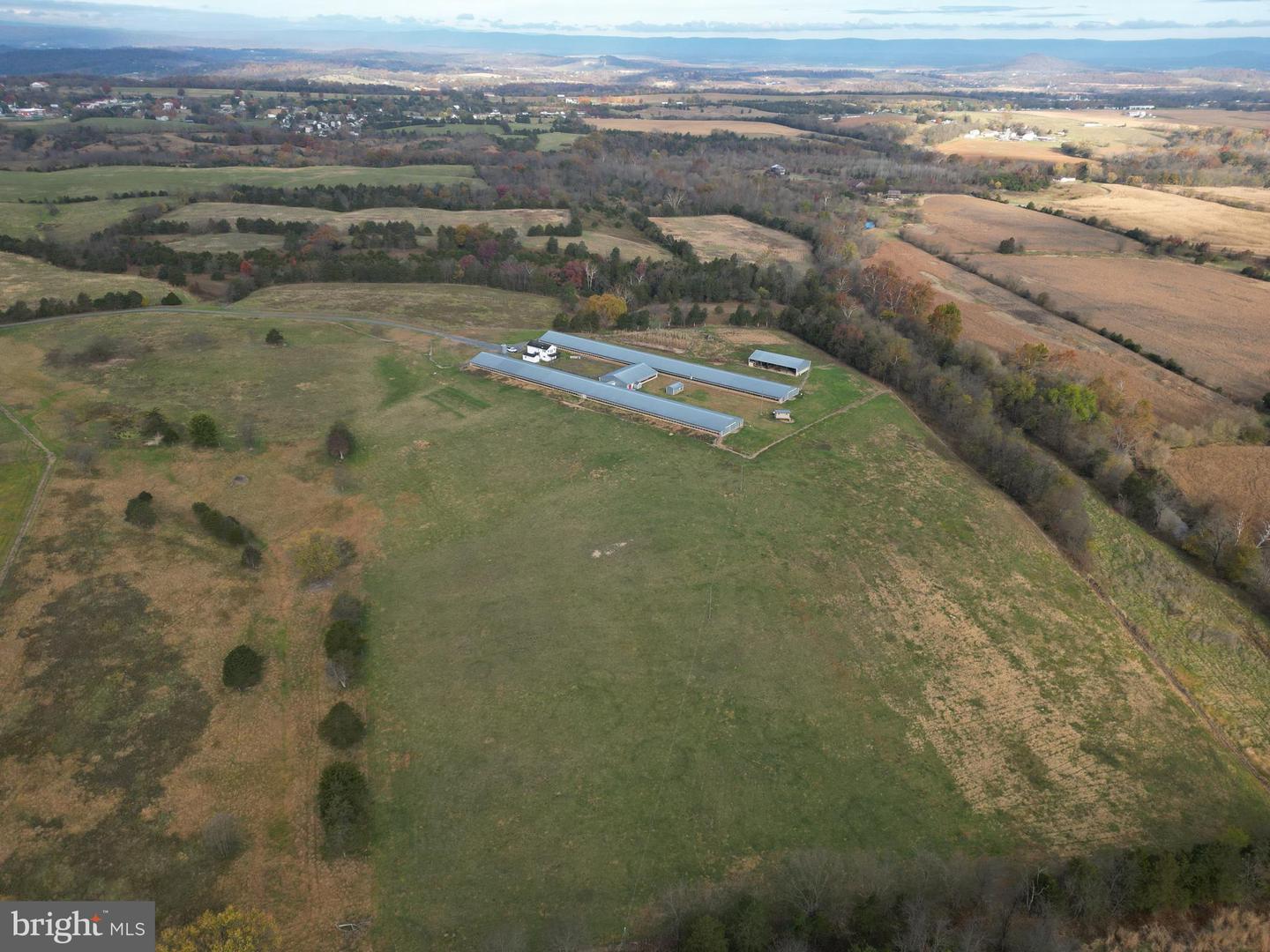 499 E LEE HWY, NEW MARKET, Virginia 22844, ,Farm,For Sale,499 E LEE HWY,VASH2012988 MLS # VASH2012988 499 E LEE HWY, NEW MARKET, Virginia 22844, ,Farm,For Sale,499 E LEE HWY,VASH2012988 MLS # VASH2012988