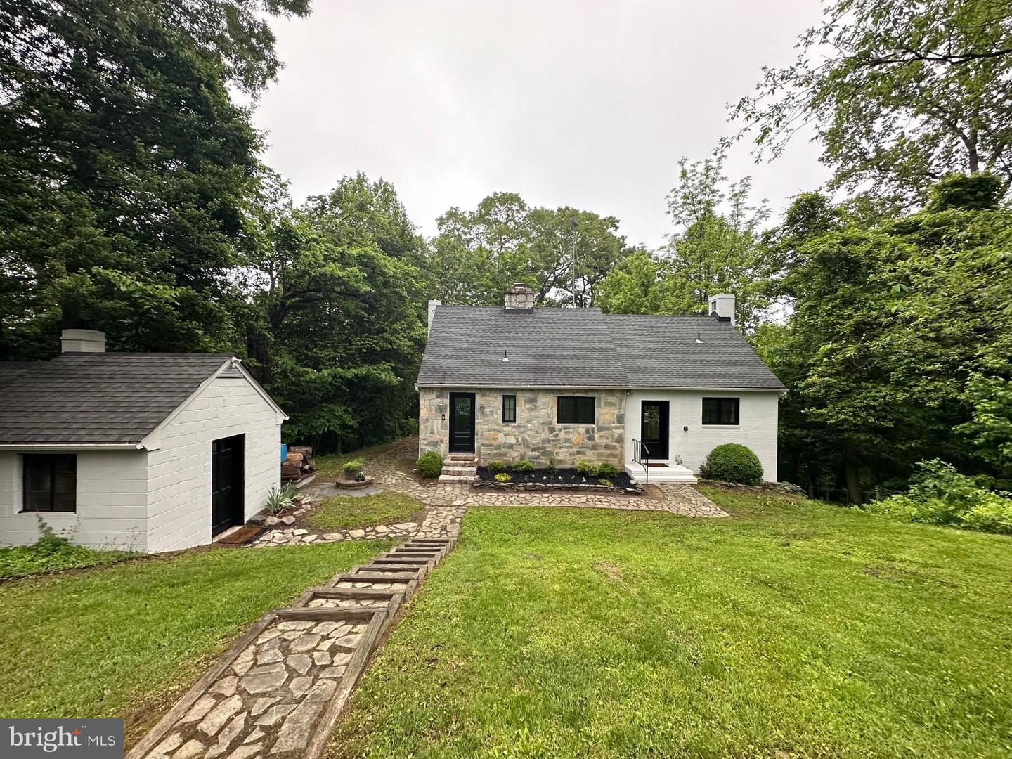 6033 WHIPSAWASON RD, KING GEORGE, Virginia 22485, 3 Bedrooms Bedrooms, ,2 BathroomsBathrooms,Residential,For Sale,6033 WHIPSAWASON RD,VAKG2006964 MLS # VAKG2006964