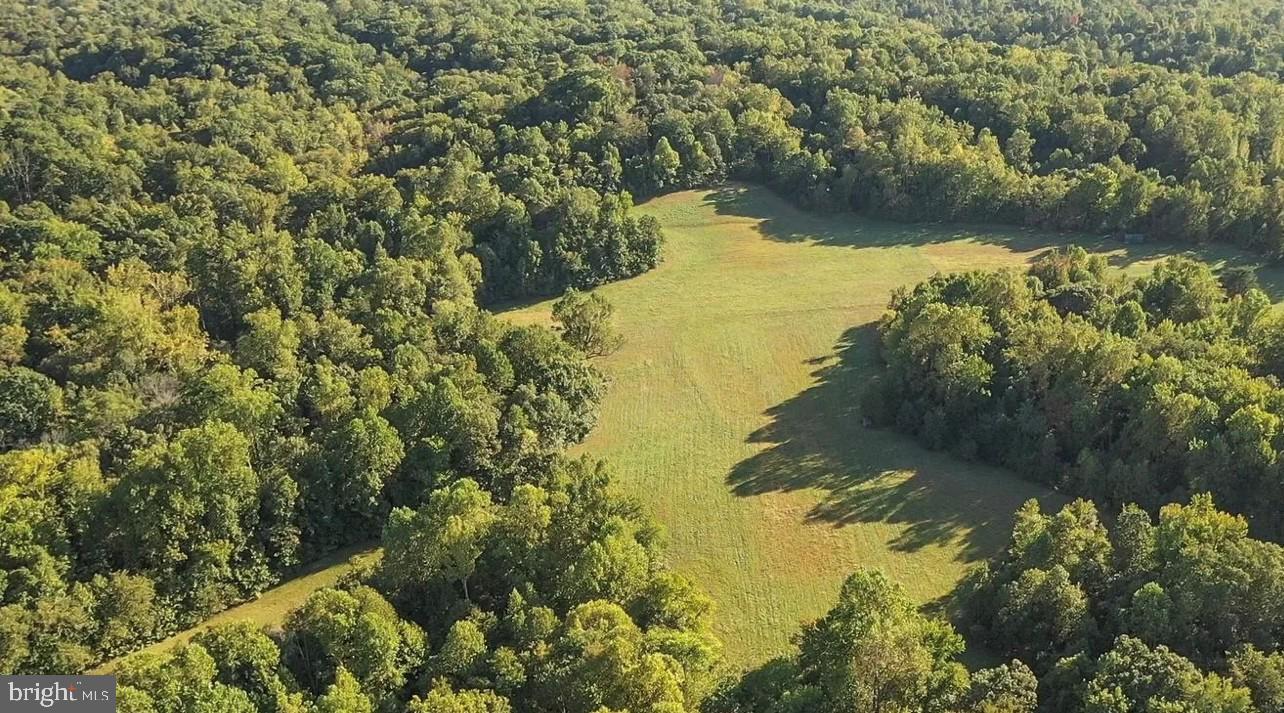 6033 WHIPSAWASON RD, KING GEORGE, Virginia 22485, 3 Bedrooms Bedrooms, ,2 BathroomsBathrooms,Residential,For Sale,6033 WHIPSAWASON RD,VAKG2006964 MLS # VAKG2006964