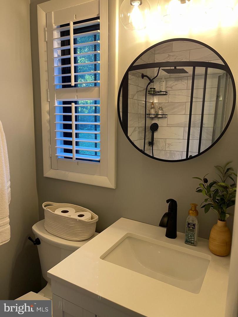 6033 WHIPSAWASON RD, KING GEORGE, Virginia 22485, 3 Bedrooms Bedrooms, ,2 BathroomsBathrooms,Residential,For Sale,6033 WHIPSAWASON RD,VAKG2006964 MLS # VAKG2006964