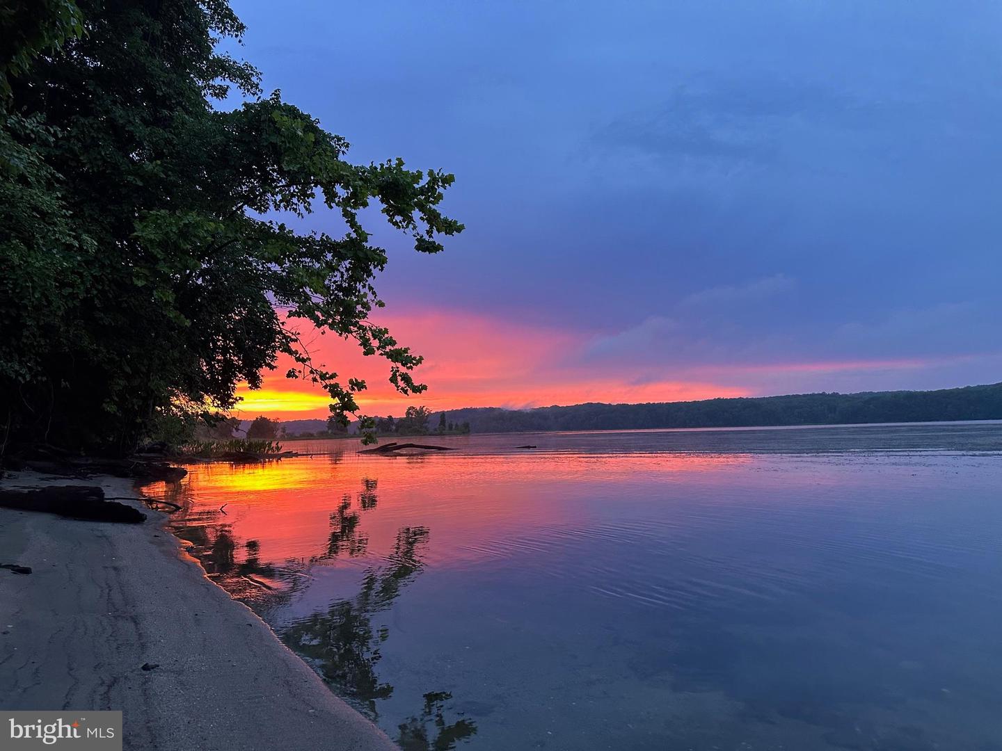 6033 WHIPSAWASON RD, KING GEORGE, Virginia 22485, 3 Bedrooms Bedrooms, ,2 BathroomsBathrooms,Residential,For Sale,6033 WHIPSAWASON RD,VAKG2006964 MLS # VAKG2006964