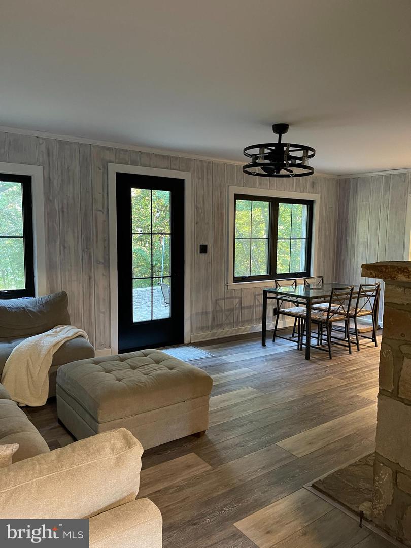 6033 WHIPSAWASON RD, KING GEORGE, Virginia 22485, 3 Bedrooms Bedrooms, ,2 BathroomsBathrooms,Residential,For Sale,6033 WHIPSAWASON RD,VAKG2006964 MLS # VAKG2006964