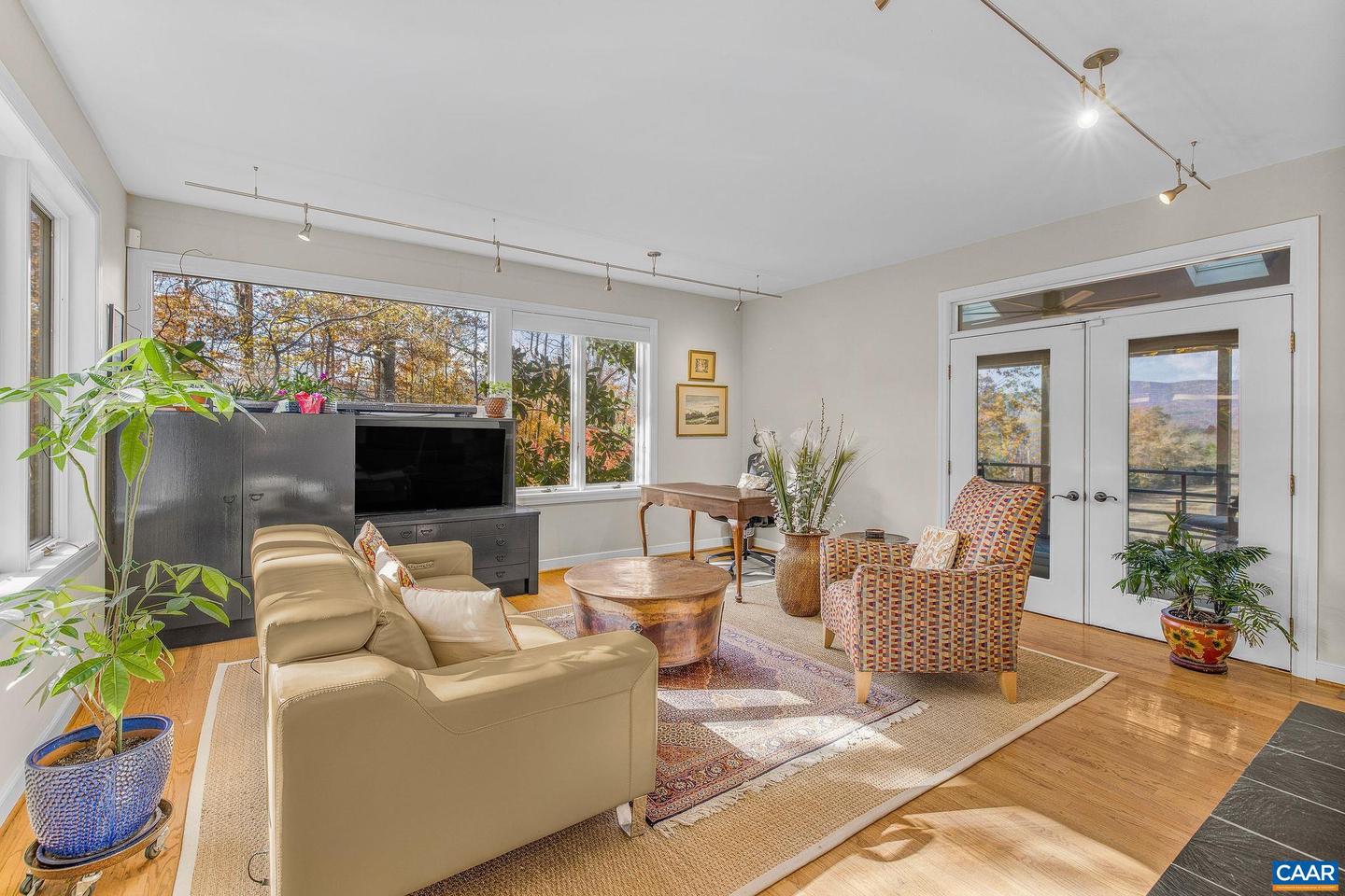 407 BROAD AXE RD, CHARLOTTESVILLE, Virginia 22903, 4 Bedrooms Bedrooms, ,3 BathroomsBathrooms,Residential,For Sale,407 BROAD AXE RD,671168 MLS # 671168 407 BROAD AXE RD, CHARLOTTESVILLE, Virginia 22903, 4 Bedrooms Bedrooms, ,3 BathroomsBathrooms,Residential,For Sale,407 BROAD AXE RD,671168 MLS # 671168