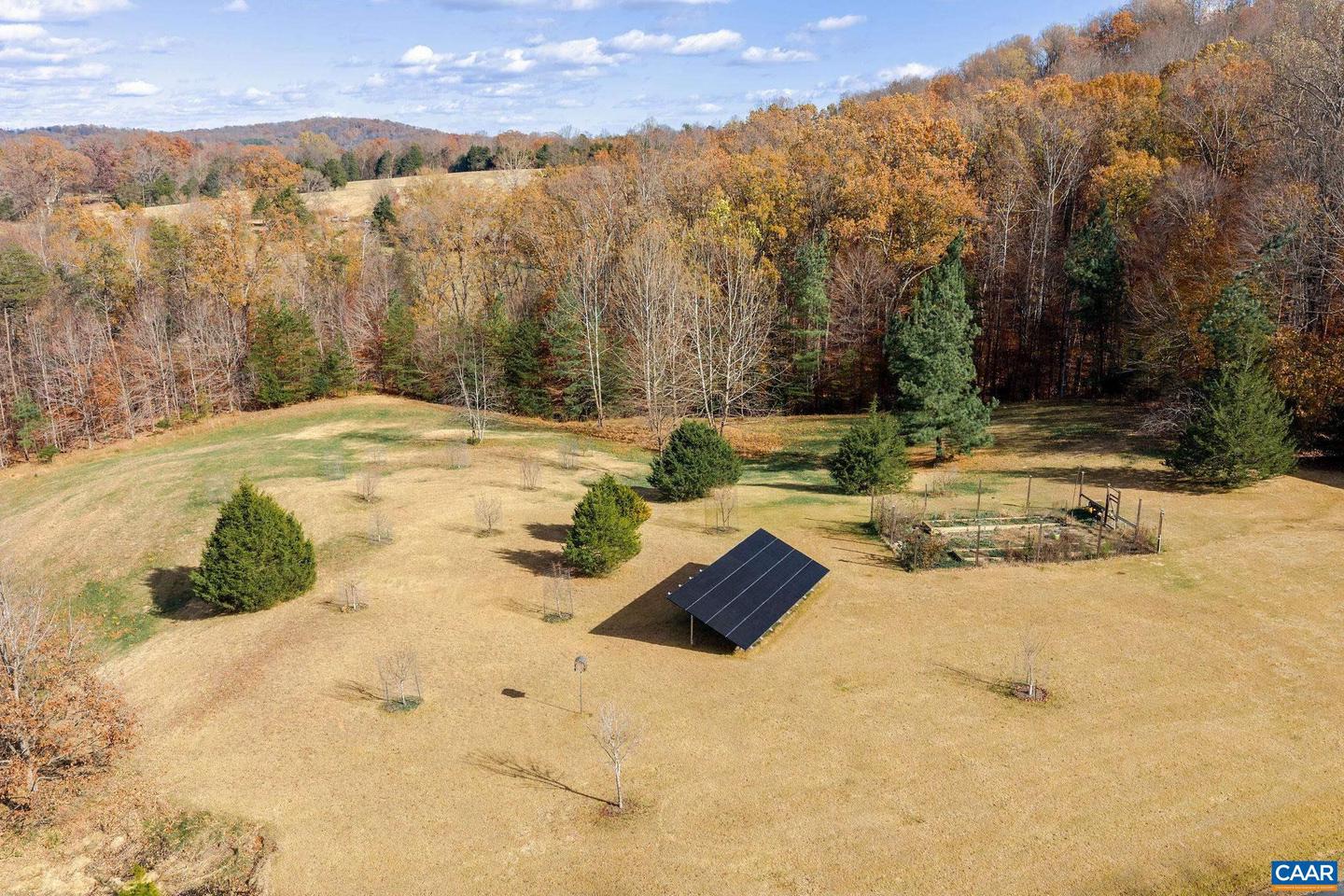 407 BROAD AXE RD, CHARLOTTESVILLE, Virginia 22903, 4 Bedrooms Bedrooms, ,3 BathroomsBathrooms,Residential,For Sale,407 BROAD AXE RD,671168 MLS # 671168 407 BROAD AXE RD, CHARLOTTESVILLE, Virginia 22903, 4 Bedrooms Bedrooms, ,3 BathroomsBathrooms,Residential,For Sale,407 BROAD AXE RD,671168 MLS # 671168