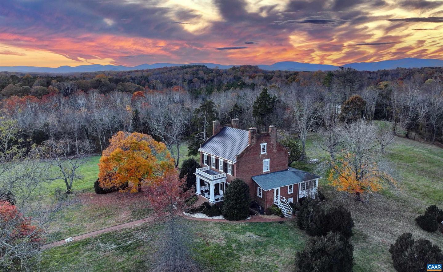 4710 DICKERSON RD, CHARLOTTESVILLE, Virginia 22911, 4 Bedrooms Bedrooms, ,3 BathroomsBathrooms,Residential,For Sale,4710 DICKERSON RD,671230 MLS # 671230 4710 DICKERSON RD, CHARLOTTESVILLE, Virginia 22911, 4 Bedrooms Bedrooms, ,3 BathroomsBathrooms,Residential,For Sale,4710 DICKERSON RD,671230 MLS # 671230