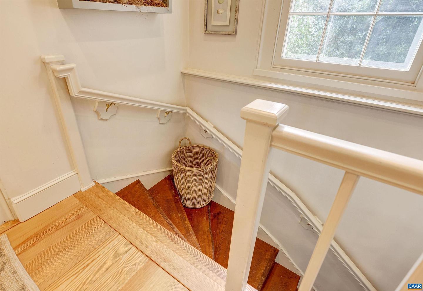 4710 DICKERSON RD, CHARLOTTESVILLE, Virginia 22911, 4 Bedrooms Bedrooms, ,3 BathroomsBathrooms,Residential,For Sale,4710 DICKERSON RD,671230 MLS # 671230 4710 DICKERSON RD, CHARLOTTESVILLE, Virginia 22911, 4 Bedrooms Bedrooms, ,3 BathroomsBathrooms,Residential,For Sale,4710 DICKERSON RD,671230 MLS # 671230