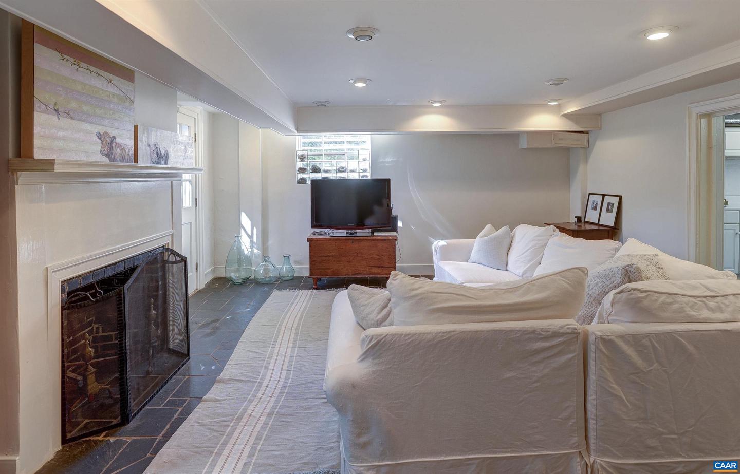 4710 DICKERSON RD, CHARLOTTESVILLE, Virginia 22911, 4 Bedrooms Bedrooms, ,3 BathroomsBathrooms,Residential,For Sale,4710 DICKERSON RD,671230 MLS # 671230 4710 DICKERSON RD, CHARLOTTESVILLE, Virginia 22911, 4 Bedrooms Bedrooms, ,3 BathroomsBathrooms,Residential,For Sale,4710 DICKERSON RD,671230 MLS # 671230