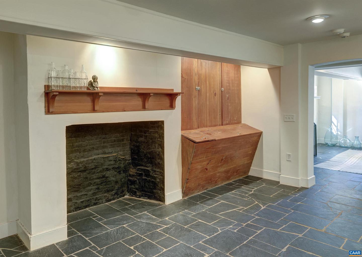 4710 DICKERSON RD, CHARLOTTESVILLE, Virginia 22911, 4 Bedrooms Bedrooms, ,3 BathroomsBathrooms,Residential,For Sale,4710 DICKERSON RD,671230 MLS # 671230 4710 DICKERSON RD, CHARLOTTESVILLE, Virginia 22911, 4 Bedrooms Bedrooms, ,3 BathroomsBathrooms,Residential,For Sale,4710 DICKERSON RD,671230 MLS # 671230