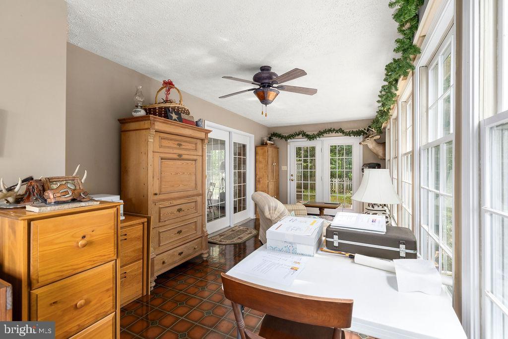 1115 CHAPEL RD, MIDDLETOWN, Virginia 22645, 3 Bedrooms Bedrooms, ,2 BathroomsBathrooms,Farm,For Sale,1115 CHAPEL RD,VAFV2038158 MLS # VAFV2038158 1115 CHAPEL RD, MIDDLETOWN, Virginia 22645, 3 Bedrooms Bedrooms, ,2 BathroomsBathrooms,Farm,For Sale,1115 CHAPEL RD,VAFV2038158 MLS # VAFV2038158