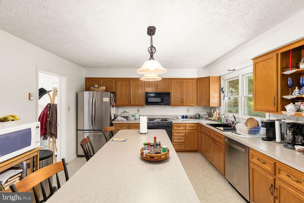 1115 CHAPEL RD, MIDDLETOWN, Virginia 22645, 3 Bedrooms Bedrooms, ,2 BathroomsBathrooms,Farm,For Sale,1115 CHAPEL RD,VAFV2038158 MLS # VAFV2038158 1115 CHAPEL RD, MIDDLETOWN, Virginia 22645, 3 Bedrooms Bedrooms, ,2 BathroomsBathrooms,Farm,For Sale,1115 CHAPEL RD,VAFV2038158 MLS # VAFV2038158