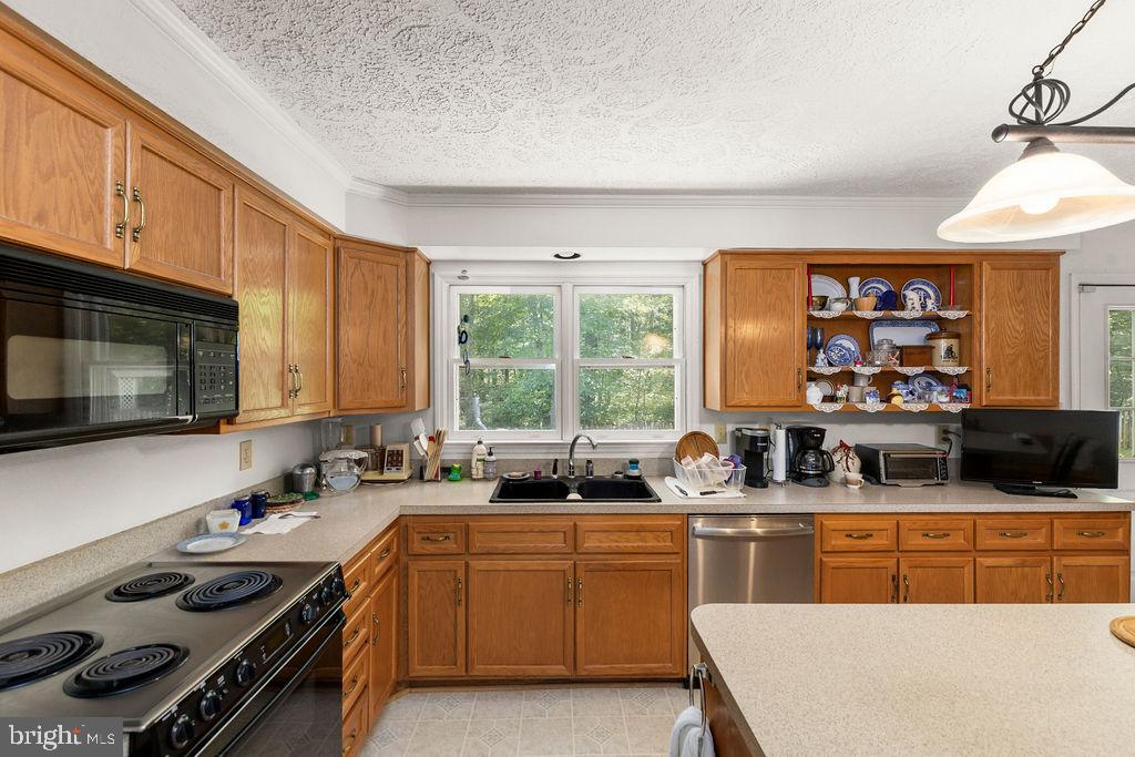 1115 CHAPEL RD, MIDDLETOWN, Virginia 22645, 3 Bedrooms Bedrooms, ,2 BathroomsBathrooms,Farm,For Sale,1115 CHAPEL RD,VAFV2038158 MLS # VAFV2038158 1115 CHAPEL RD, MIDDLETOWN, Virginia 22645, 3 Bedrooms Bedrooms, ,2 BathroomsBathrooms,Farm,For Sale,1115 CHAPEL RD,VAFV2038158 MLS # VAFV2038158