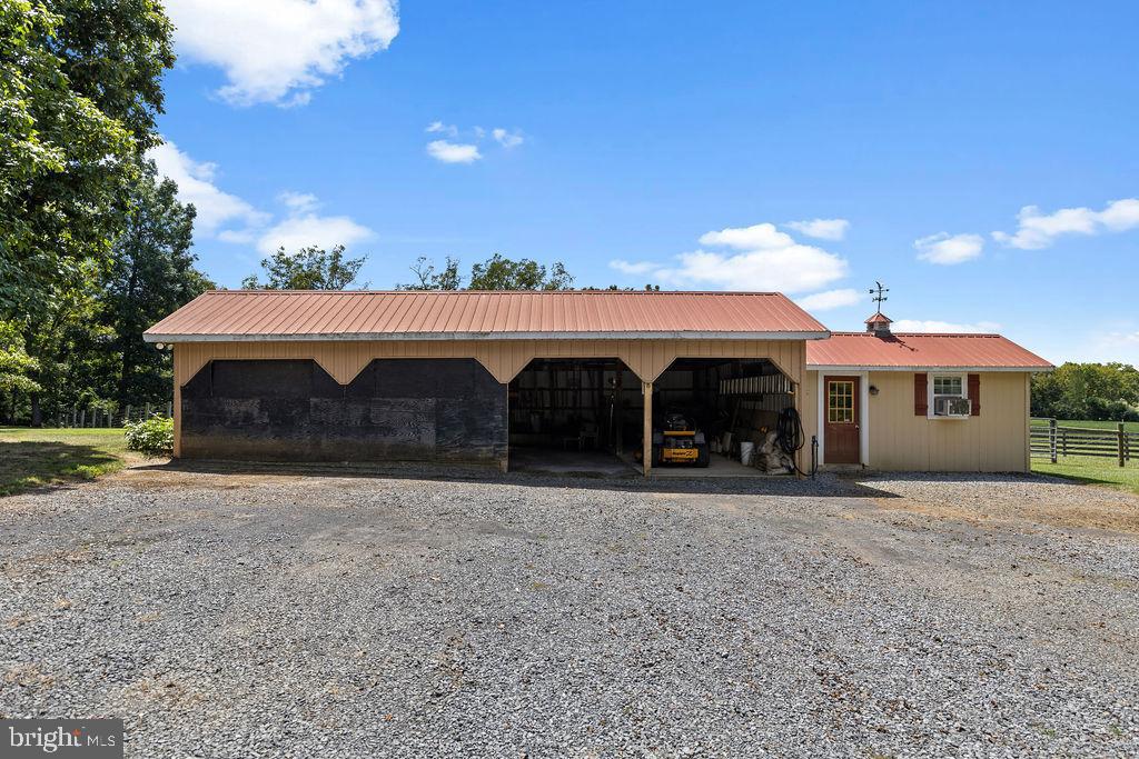 1115 CHAPEL RD, MIDDLETOWN, Virginia 22645, 3 Bedrooms Bedrooms, ,2 BathroomsBathrooms,Farm,For Sale,1115 CHAPEL RD,VAFV2038158 MLS # VAFV2038158 1115 CHAPEL RD, MIDDLETOWN, Virginia 22645, 3 Bedrooms Bedrooms, ,2 BathroomsBathrooms,Farm,For Sale,1115 CHAPEL RD,VAFV2038158 MLS # VAFV2038158