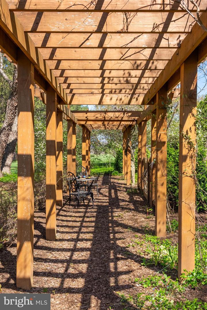 3252 WINCHESTER RD, DELAPLANE, Virginia 20144, 4 Bedrooms Bedrooms, ,5 BathroomsBathrooms,Residential,For Sale,3252 WINCHESTER RD,VAFQ2019664 MLS # VAFQ2019664