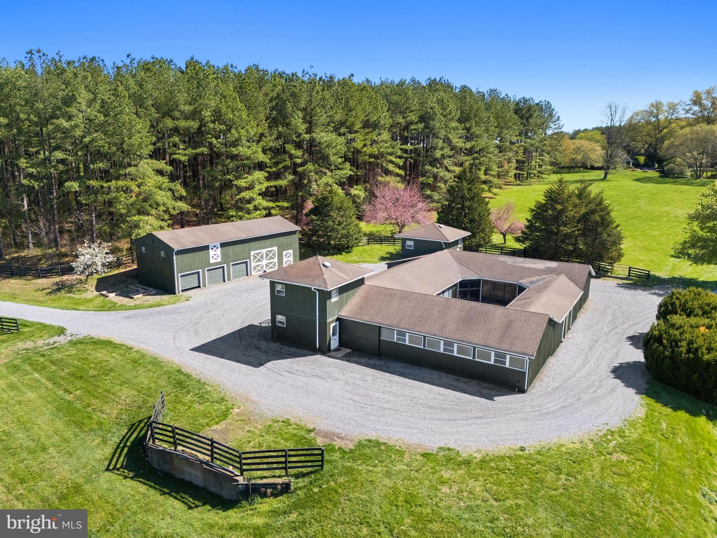 3252 WINCHESTER RD, DELAPLANE, Virginia 20144, 4 Bedrooms Bedrooms, ,5 BathroomsBathrooms,Residential,For Sale,3252 WINCHESTER RD,VAFQ2019664 MLS # VAFQ2019664