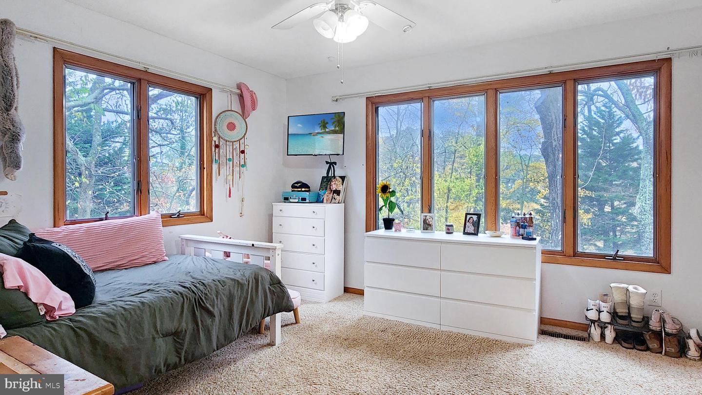 26355 MOUNT NEBO RD, ONANCOCK, Virginia 23417, 3 Bedrooms Bedrooms, ,2 BathroomsBathrooms,Residential,For Sale,26355 MOUNT NEBO RD,VAAC2002428 MLS # VAAC2002428