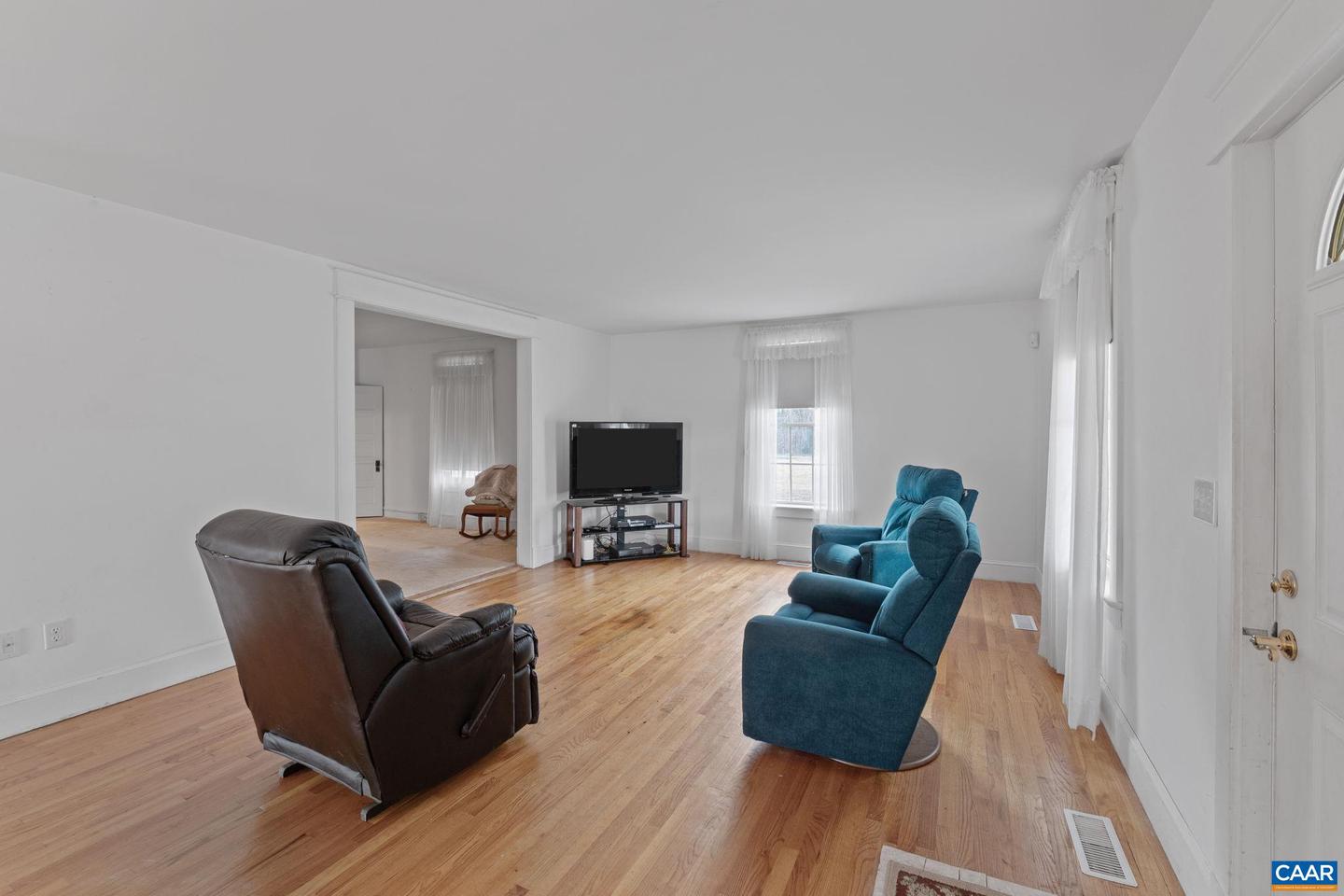 2037 N BOSTON RD, TROY, Virginia 22974, 4 Bedrooms Bedrooms, ,2 BathroomsBathrooms,Residential,For Sale,2037 N BOSTON RD,671483 MLS # 671483 2037 N BOSTON RD, TROY, Virginia 22974, 4 Bedrooms Bedrooms, ,2 BathroomsBathrooms,Residential,For Sale,2037 N BOSTON RD,671483 MLS # 671483