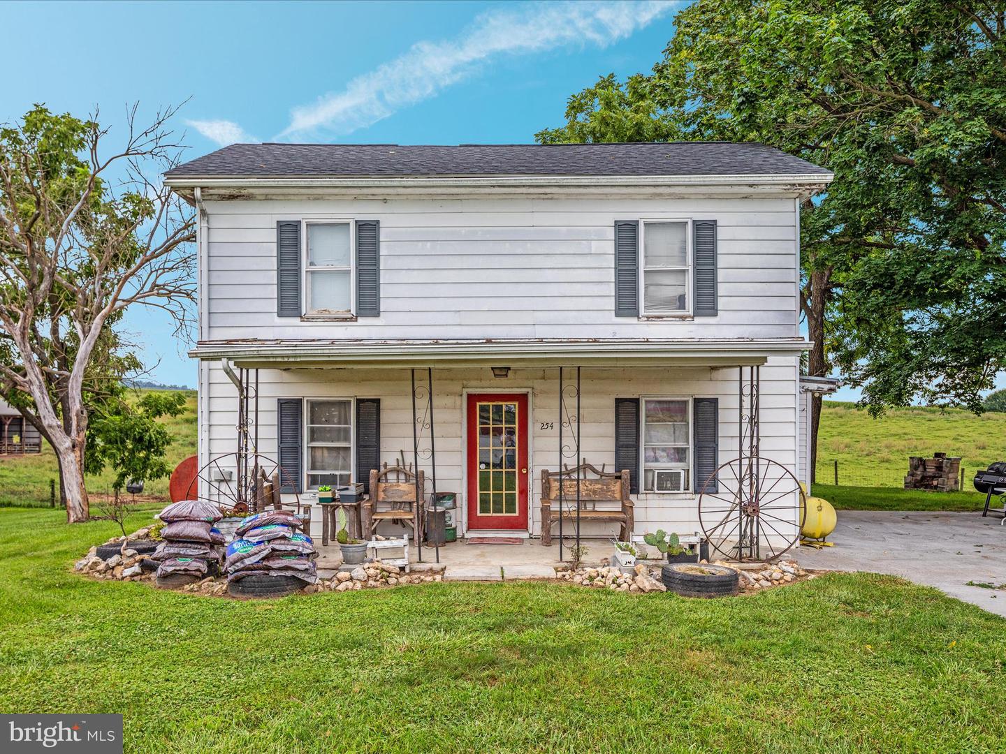 254 CARTE LN, MOUNT JACKSON, Virginia 22842, ,Farm,For Sale,254 CARTE LN,VASH2013128 MLS # VASH2013128