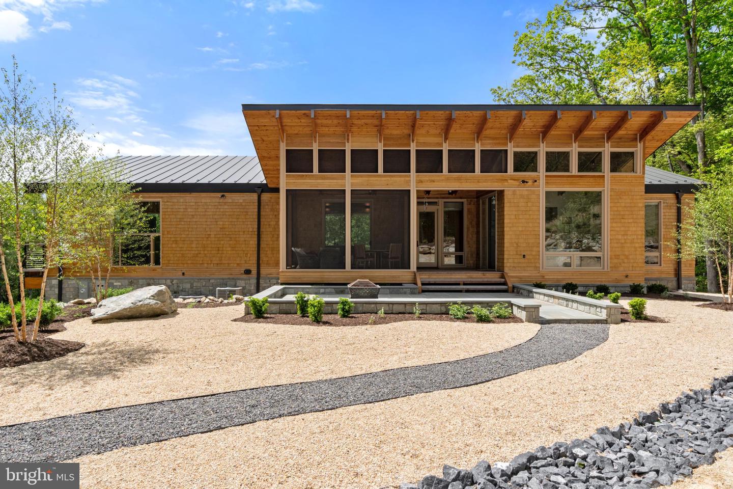 559 BESSIE BELL MOUNTAIN RD, CASTLETON, Virginia 22716, 3 Bedrooms Bedrooms, ,2 BathroomsBathrooms,Residential,For Sale,559 BESSIE BELL MOUNTAIN RD,VARP2002080 MLS # VARP2002080 559 BESSIE BELL MOUNTAIN RD, CASTLETON, Virginia 22716, 3 Bedrooms Bedrooms, ,2 BathroomsBathrooms,Residential,For Sale,559 BESSIE BELL MOUNTAIN RD,VARP2002080 MLS # VARP2002080