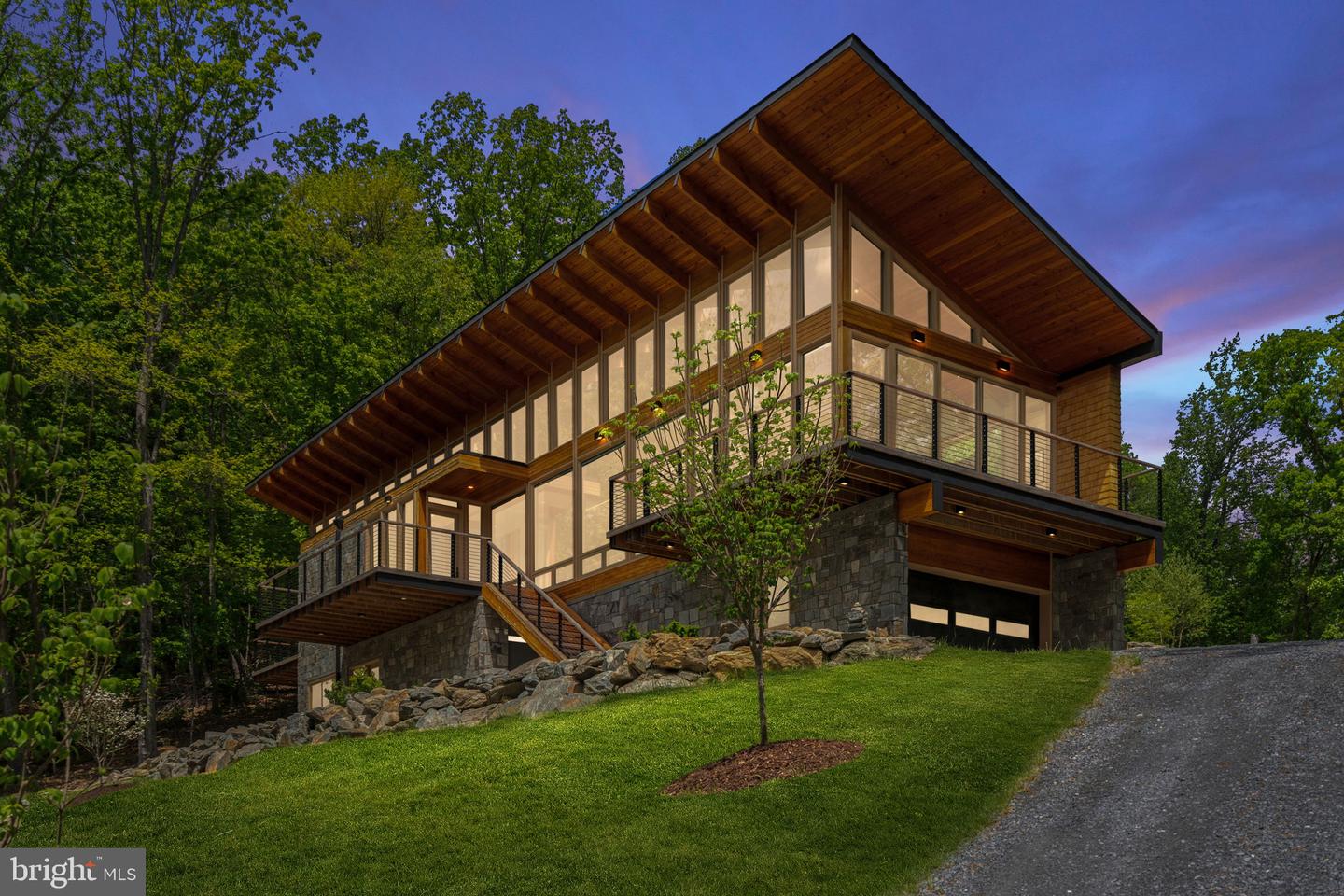 559 BESSIE BELL MOUNTAIN RD, CASTLETON, Virginia 22716, 3 Bedrooms Bedrooms, ,2 BathroomsBathrooms,Residential,For Sale,559 BESSIE BELL MOUNTAIN RD,VARP2002080 MLS # VARP2002080 559 BESSIE BELL MOUNTAIN RD, CASTLETON, Virginia 22716, 3 Bedrooms Bedrooms, ,2 BathroomsBathrooms,Residential,For Sale,559 BESSIE BELL MOUNTAIN RD,VARP2002080 MLS # VARP2002080