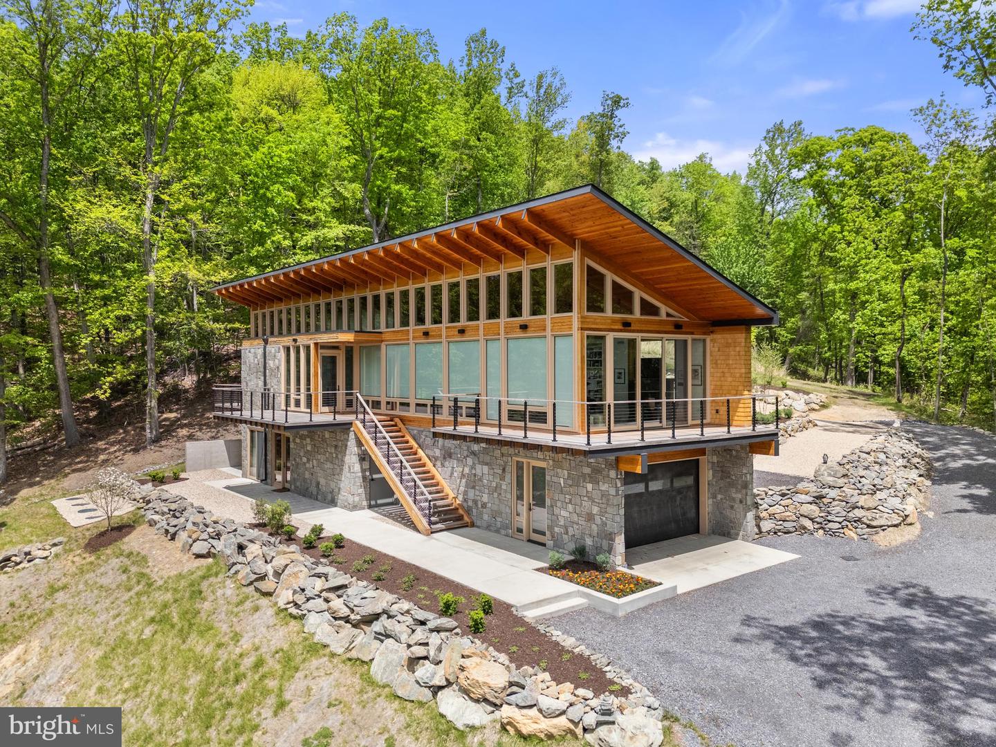 559 BESSIE BELL MOUNTAIN RD, CASTLETON, Virginia 22716, 3 Bedrooms Bedrooms, ,2 BathroomsBathrooms,Residential,For Sale,559 BESSIE BELL MOUNTAIN RD,VARP2002080 MLS # VARP2002080 559 BESSIE BELL MOUNTAIN RD, CASTLETON, Virginia 22716, 3 Bedrooms Bedrooms, ,2 BathroomsBathrooms,Residential,For Sale,559 BESSIE BELL MOUNTAIN RD,VARP2002080 MLS # VARP2002080