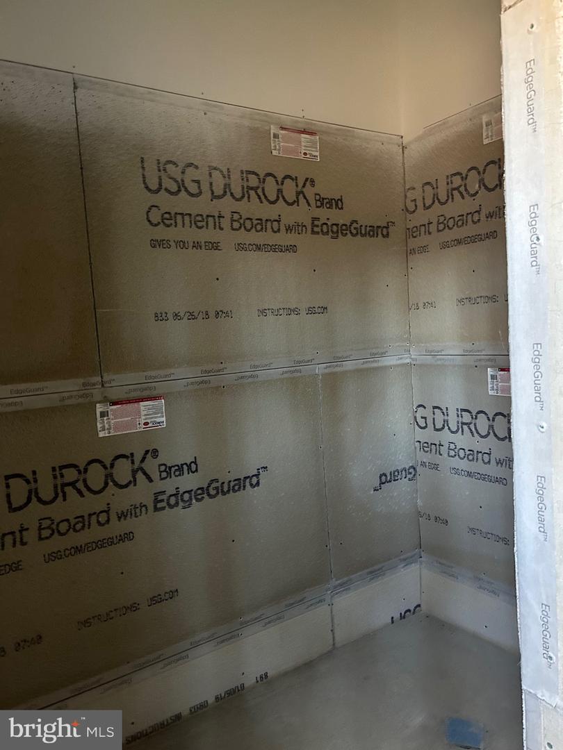 342 POES S, AMISSVILLE, Virginia 20106, 1 Bedroom Bedrooms, ,1 BathroomBathrooms,Residential,For Sale,342 POES S,VARP2002428 MLS # VARP2002428