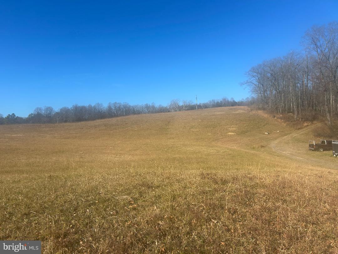 342 POES S, AMISSVILLE, Virginia 20106, 1 Bedroom Bedrooms, ,1 BathroomBathrooms,Residential,For Sale,342 POES S,VARP2002428 MLS # VARP2002428