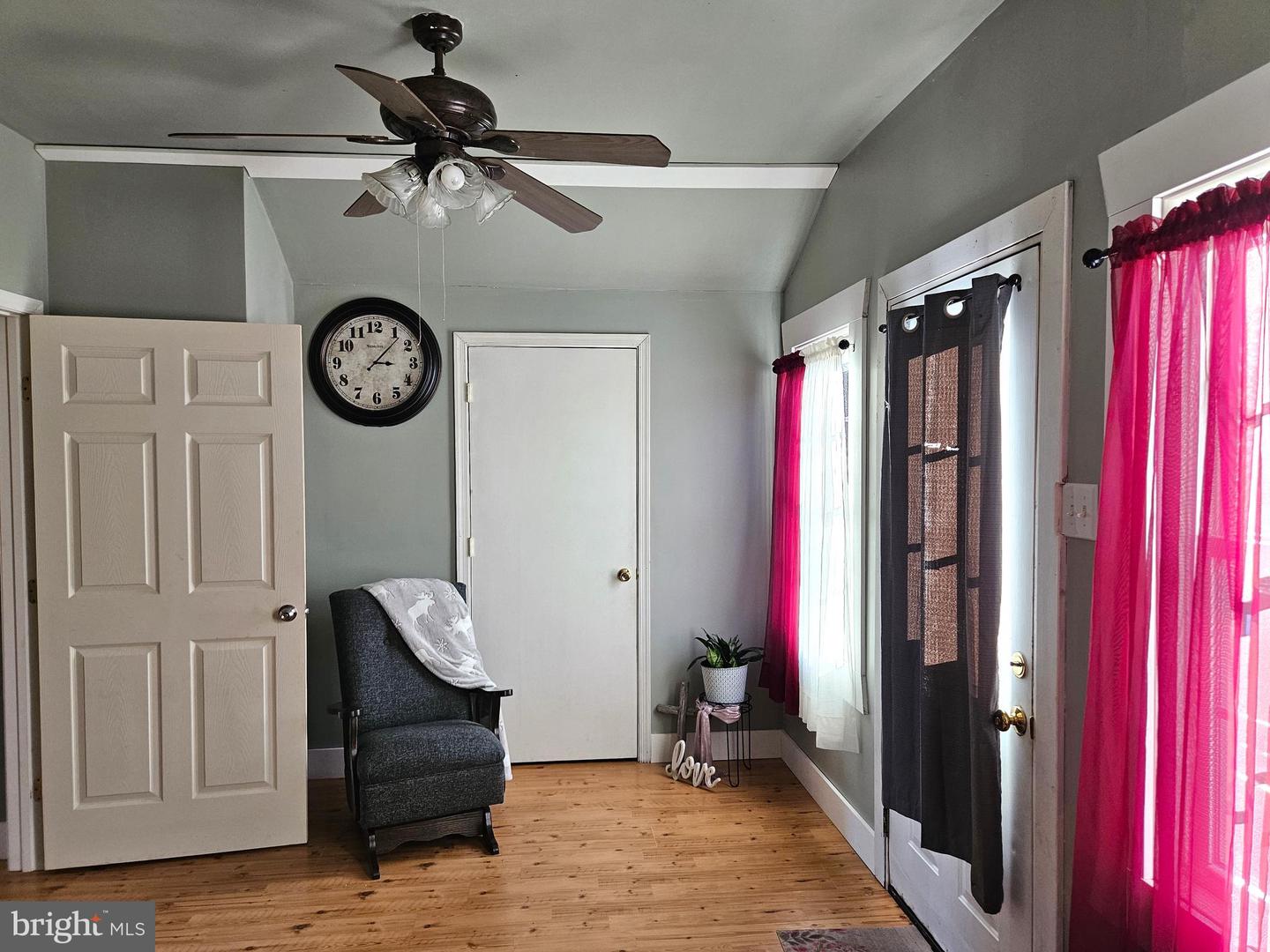 3814 S CONSTITUTION RTE, DILLWYN, Virginia 23936, 3 Bedrooms Bedrooms, 6 Rooms Rooms,1 BathroomBathrooms,Residential,For Sale,3814 S CONSTITUTION RTE,VABH2000250 MLS # VABH2000250