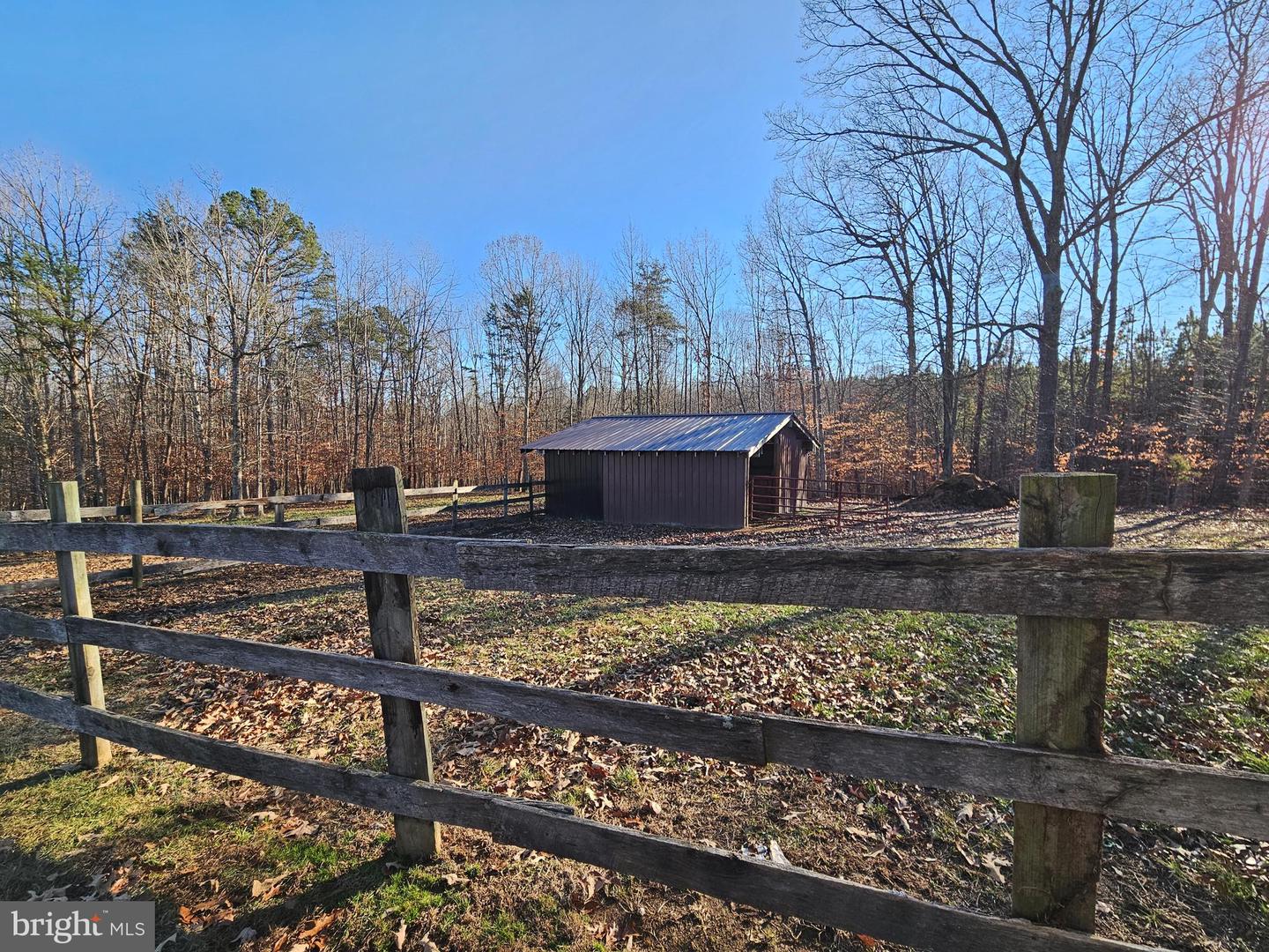 3814 S CONSTITUTION RTE, DILLWYN, Virginia 23936, 3 Bedrooms Bedrooms, 6 Rooms Rooms,1 BathroomBathrooms,Residential,For Sale,3814 S CONSTITUTION RTE,VABH2000250 MLS # VABH2000250