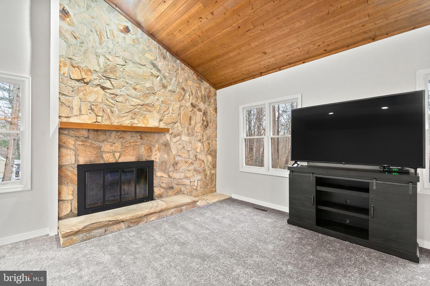 14429 FOX KNOLL DR, SOUTH CHESTERFIELD, Virginia 23834, 4 Bedrooms Bedrooms, ,2 BathroomsBathrooms,Residential,For Sale,14429 FOX KNOLL DR,VACF2001328 MLS # VACF2001328 14429 FOX KNOLL DR, SOUTH CHESTERFIELD, Virginia 23834, 4 Bedrooms Bedrooms, ,2 BathroomsBathrooms,Residential,For Sale,14429 FOX KNOLL DR,VACF2001328 MLS # VACF2001328