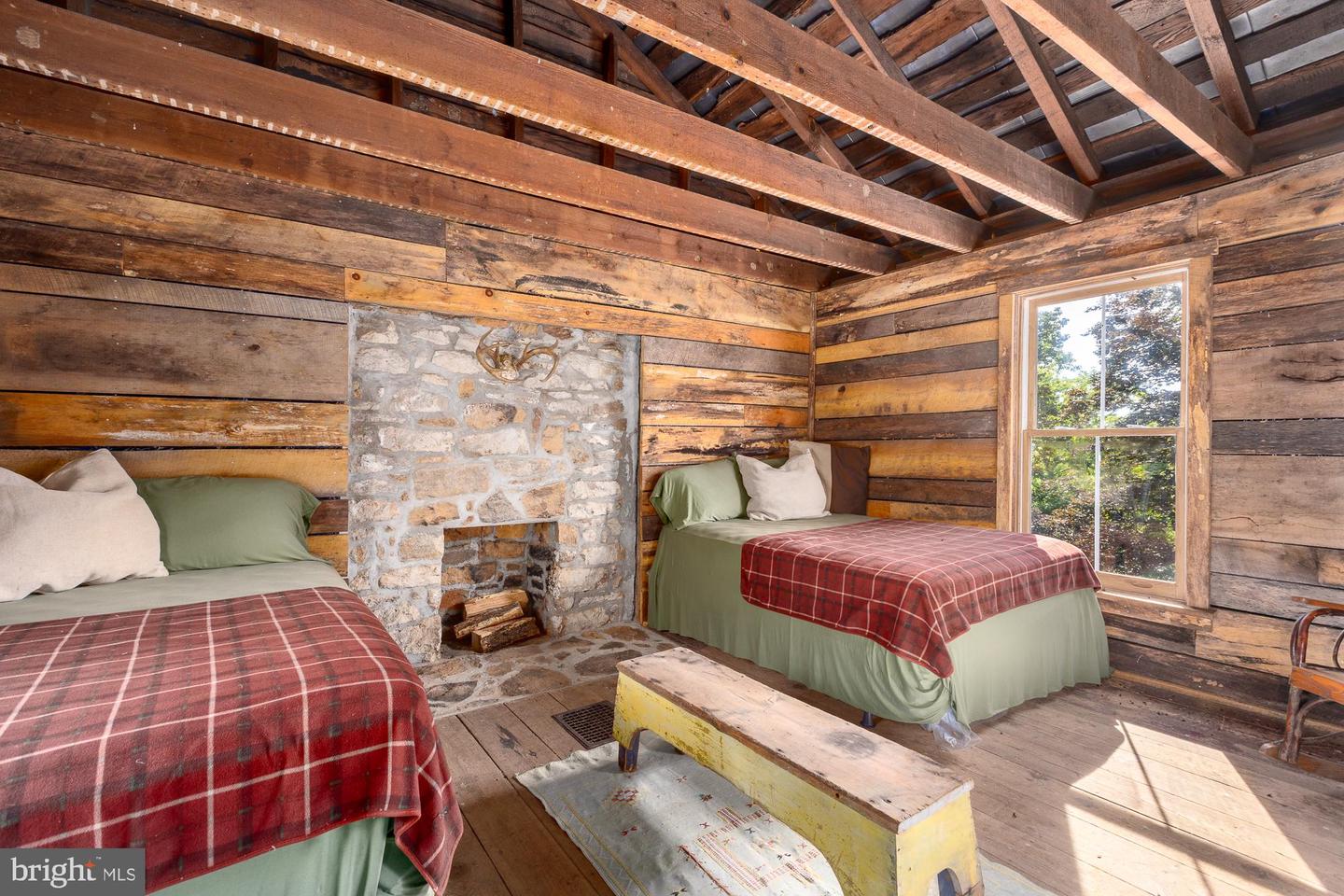 4320 BROWNTOWN RD, FRONT ROYAL, Virginia 22630, 4 Bedrooms Bedrooms, ,2 BathroomsBathrooms,Residential,For Sale,4320 BROWNTOWN RD,VAWR2012966 MLS # VAWR2012966 4320 BROWNTOWN RD, FRONT ROYAL, Virginia 22630, 4 Bedrooms Bedrooms, ,2 BathroomsBathrooms,Residential,For Sale,4320 BROWNTOWN RD,VAWR2012966 MLS # VAWR2012966