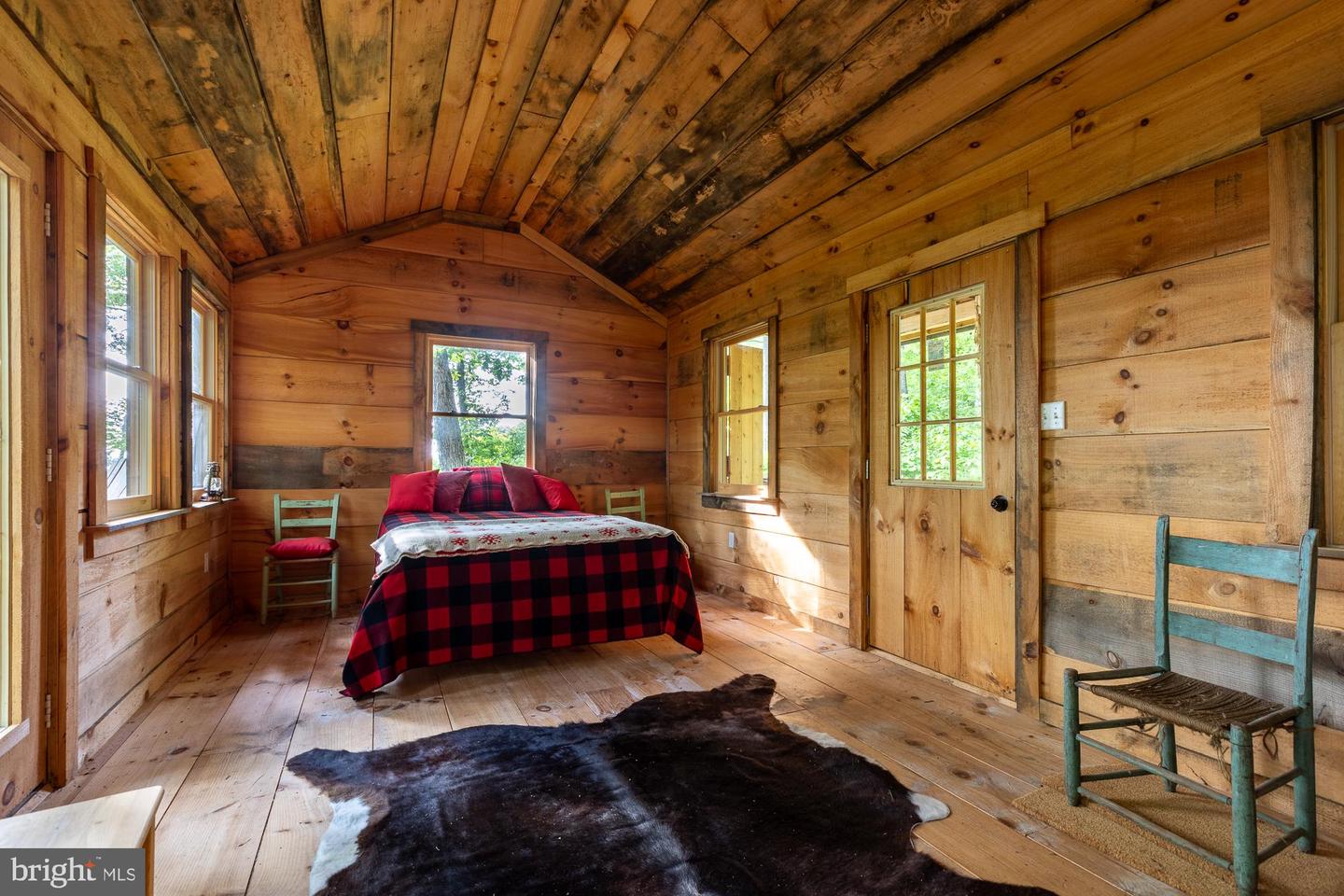 4320 BROWNTOWN RD, FRONT ROYAL, Virginia 22630, 4 Bedrooms Bedrooms, ,2 BathroomsBathrooms,Residential,For Sale,4320 BROWNTOWN RD,VAWR2012966 MLS # VAWR2012966 4320 BROWNTOWN RD, FRONT ROYAL, Virginia 22630, 4 Bedrooms Bedrooms, ,2 BathroomsBathrooms,Residential,For Sale,4320 BROWNTOWN RD,VAWR2012966 MLS # VAWR2012966