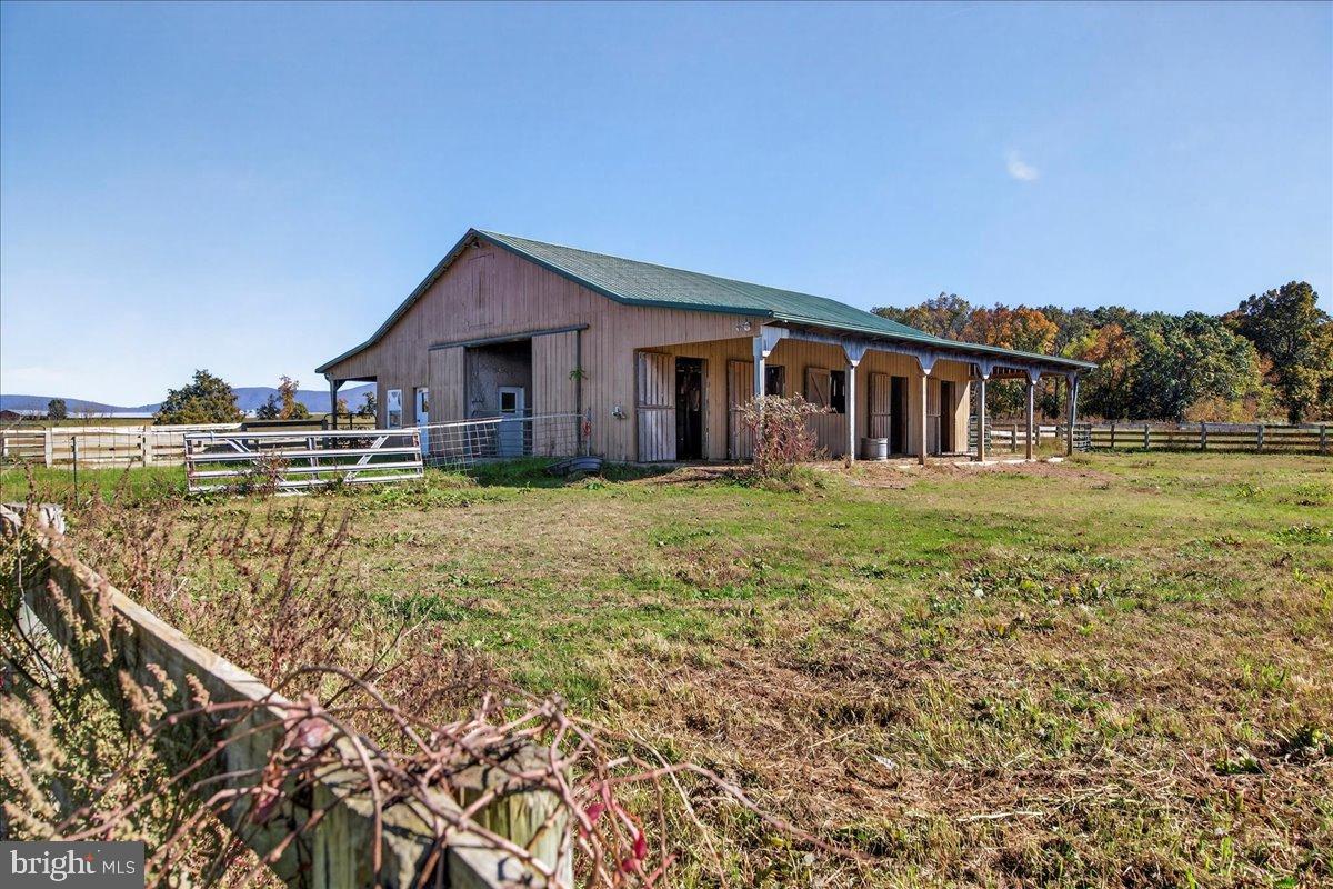 239 MT CARMEL RD, LURAY, Virginia 22835, 5 Bedrooms Bedrooms, ,3 BathroomsBathrooms,Farm,For Sale,239 MT CARMEL RD,VAPA2005526 MLS # VAPA2005526