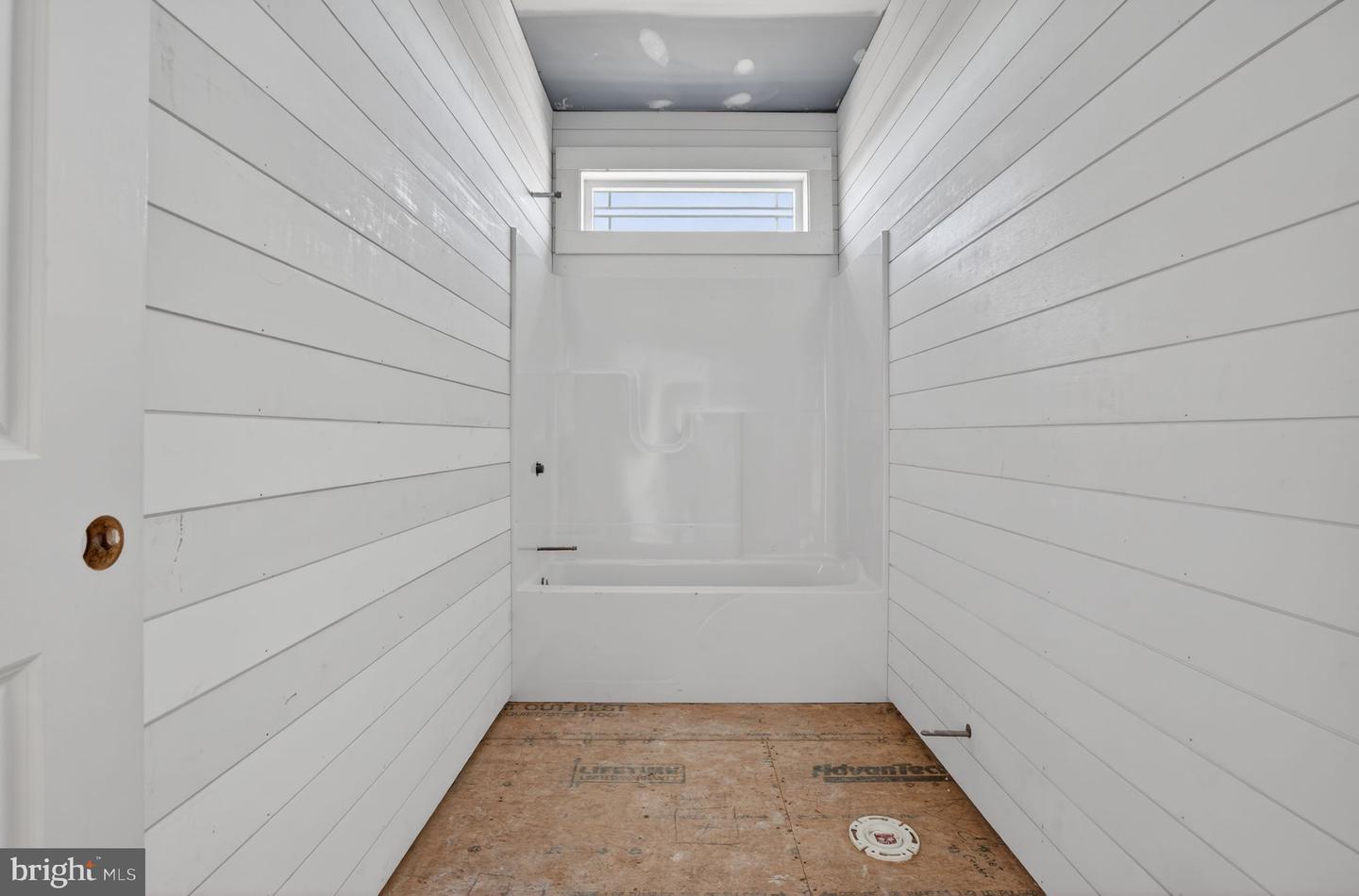 8005 HICKMAN FARM RD, WALLOPS ISLAND, Virginia 23337, 3 Bedrooms Bedrooms, ,2 BathroomsBathrooms,Residential,For Sale,8005 HICKMAN FARM RD,VAAC2002470 MLS # VAAC2002470