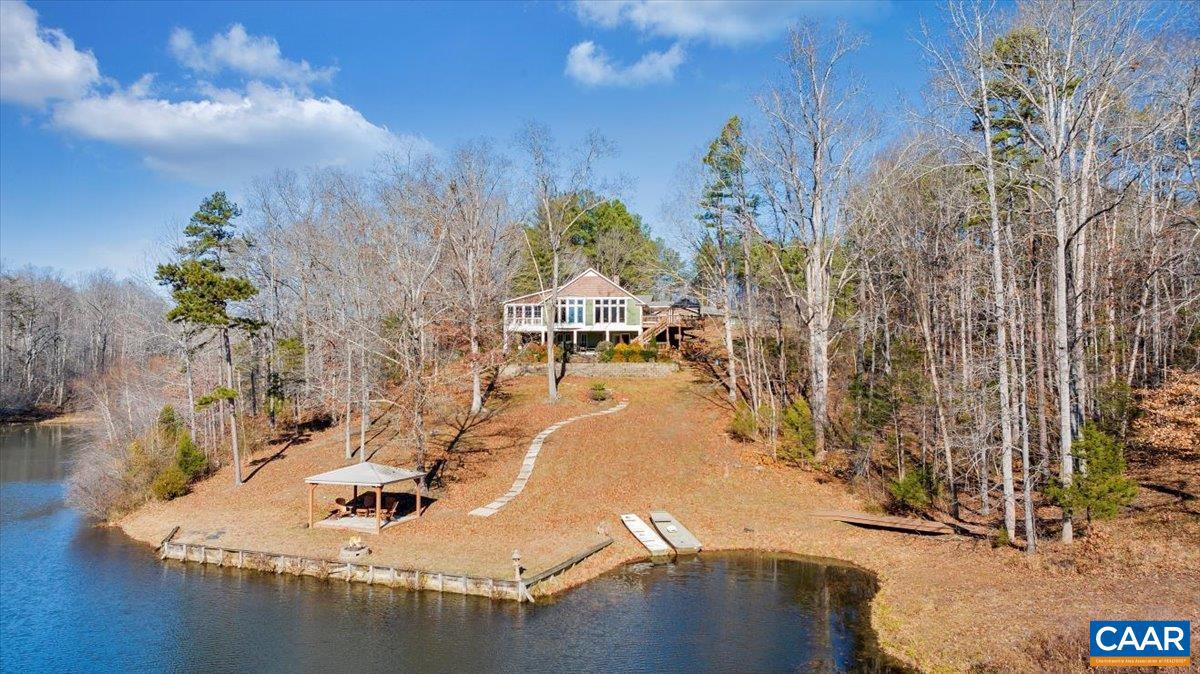 780 DRY BRIDGE RD, FARMVILLE, Virginia 23901, 3 Bedrooms Bedrooms, ,3 BathroomsBathrooms,Residential,For Sale,780 DRY BRIDGE RD,671931 MLS # 671931 780 DRY BRIDGE RD, FARMVILLE, Virginia 23901, 3 Bedrooms Bedrooms, ,3 BathroomsBathrooms,Residential,For Sale,780 DRY BRIDGE RD,671931 MLS # 671931