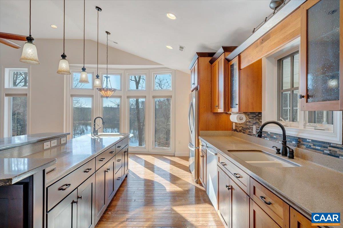 780 DRY BRIDGE RD, FARMVILLE, Virginia 23901, 3 Bedrooms Bedrooms, ,3 BathroomsBathrooms,Residential,For Sale,780 DRY BRIDGE RD,671931 MLS # 671931 780 DRY BRIDGE RD, FARMVILLE, Virginia 23901, 3 Bedrooms Bedrooms, ,3 BathroomsBathrooms,Residential,For Sale,780 DRY BRIDGE RD,671931 MLS # 671931