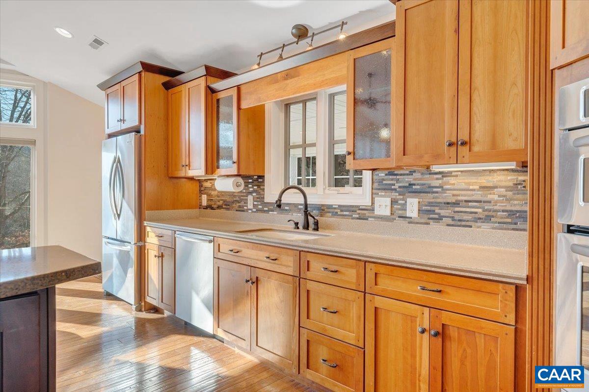 780 DRY BRIDGE RD, FARMVILLE, Virginia 23901, 3 Bedrooms Bedrooms, ,3 BathroomsBathrooms,Residential,For Sale,780 DRY BRIDGE RD,671931 MLS # 671931 780 DRY BRIDGE RD, FARMVILLE, Virginia 23901, 3 Bedrooms Bedrooms, ,3 BathroomsBathrooms,Residential,For Sale,780 DRY BRIDGE RD,671931 MLS # 671931