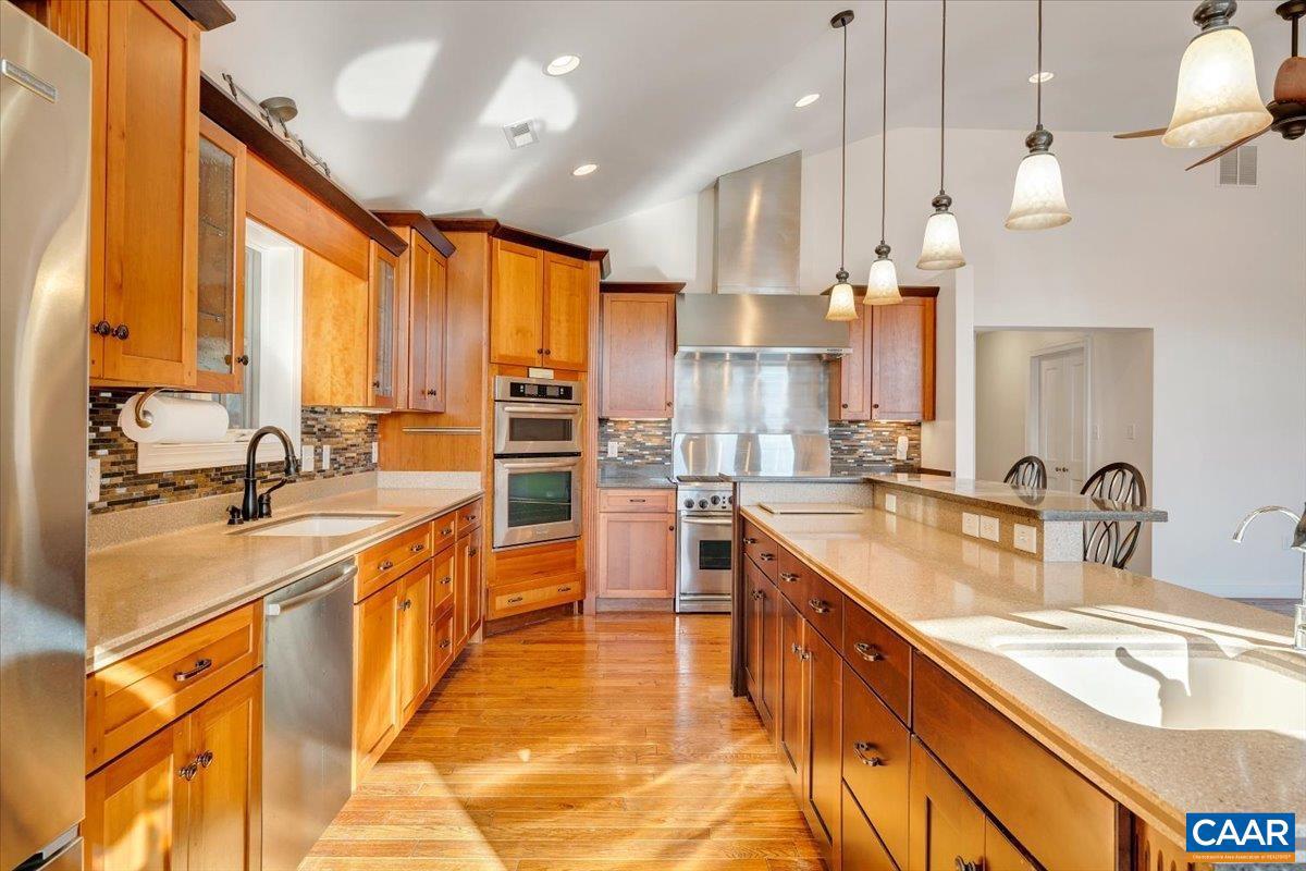 780 DRY BRIDGE RD, FARMVILLE, Virginia 23901, 3 Bedrooms Bedrooms, ,3 BathroomsBathrooms,Residential,For Sale,780 DRY BRIDGE RD,671931 MLS # 671931 780 DRY BRIDGE RD, FARMVILLE, Virginia 23901, 3 Bedrooms Bedrooms, ,3 BathroomsBathrooms,Residential,For Sale,780 DRY BRIDGE RD,671931 MLS # 671931