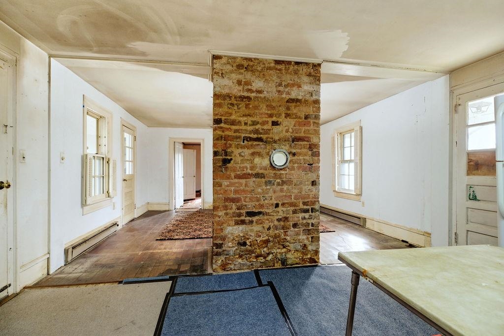 339 BUFFALO BRANCH LN, SWOOPE, Virginia 24479, 4 Bedrooms Bedrooms, ,1 BathroomBathrooms,Residential,14,339 BUFFALO BRANCH LN,671952 MLS # 671952