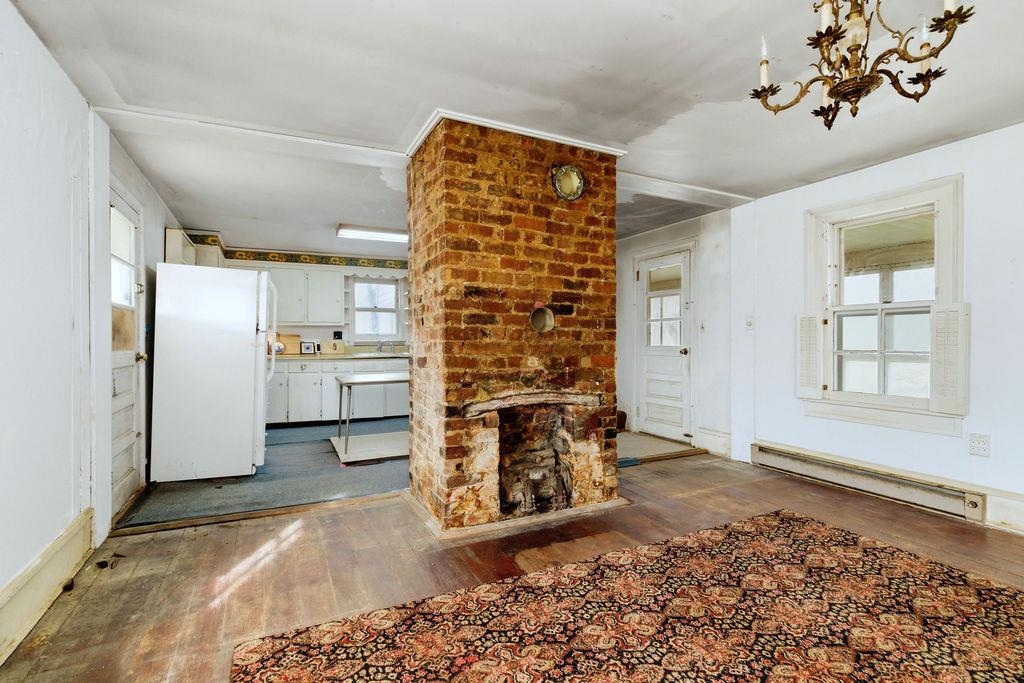 339 BUFFALO BRANCH LN, SWOOPE, Virginia 24479, 4 Bedrooms Bedrooms, ,1 BathroomBathrooms,Residential,14,339 BUFFALO BRANCH LN,671952 MLS # 671952