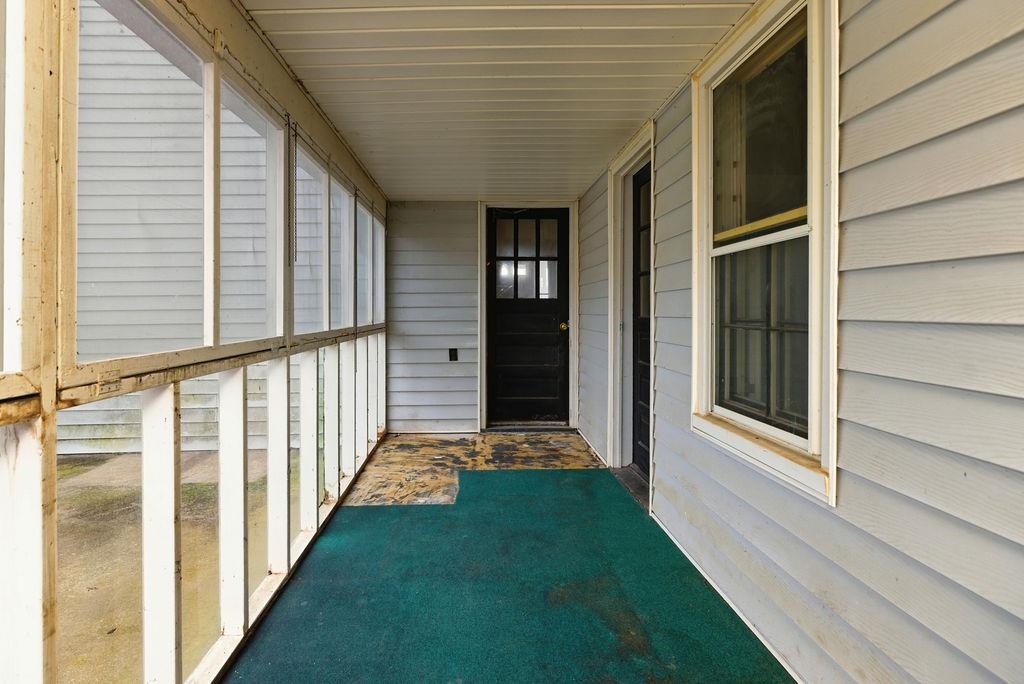 339 BUFFALO BRANCH LN, SWOOPE, Virginia 24479, 4 Bedrooms Bedrooms, ,1 BathroomBathrooms,Residential,14,339 BUFFALO BRANCH LN,671952 MLS # 671952