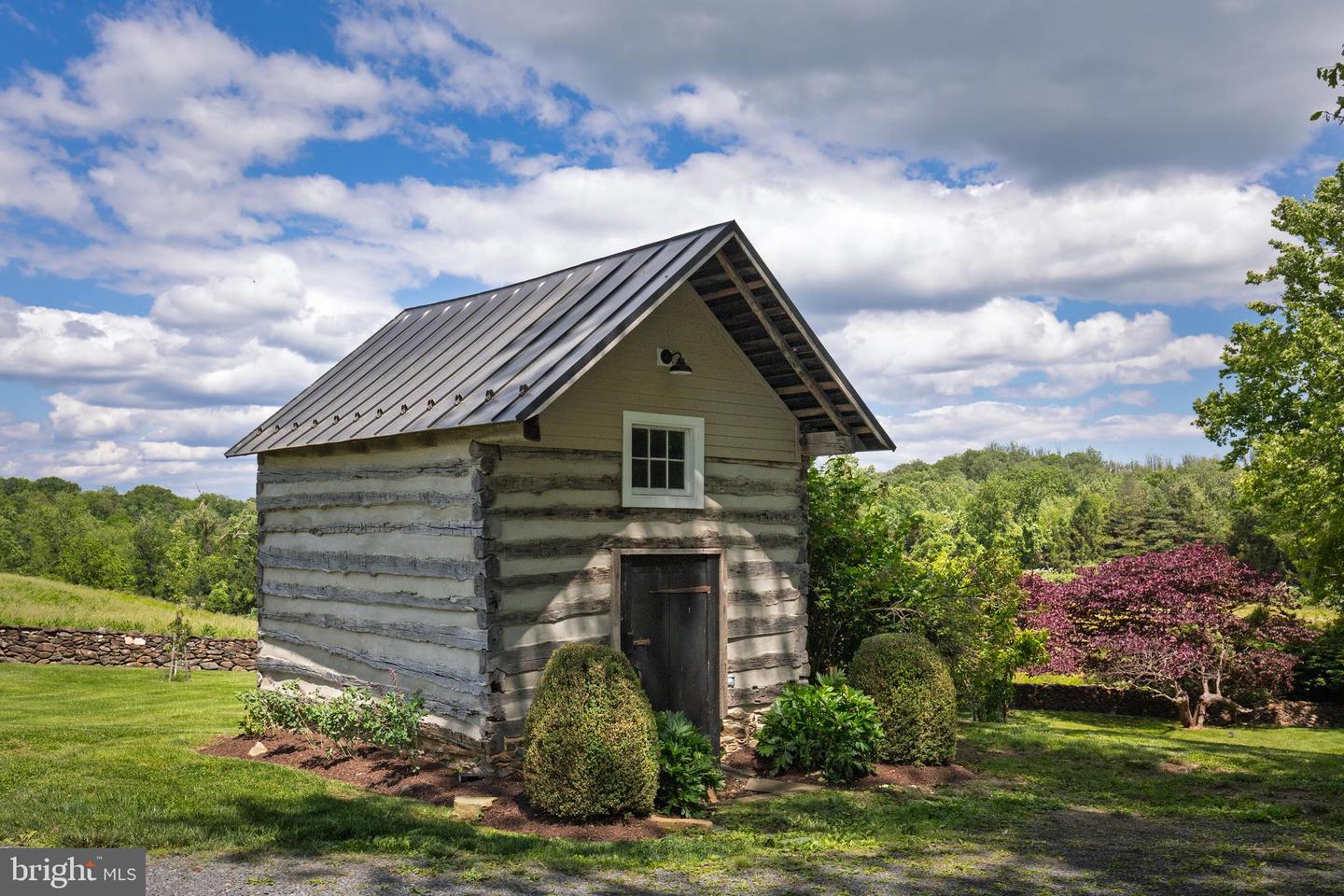 35571 MILLVILLE RD, MIDDLEBURG, Virginia 20117, 4 Bedrooms Bedrooms, ,4 BathroomsBathrooms,Residential,For Sale,35571 MILLVILLE RD,VALO2112484 MLS # VALO2112484