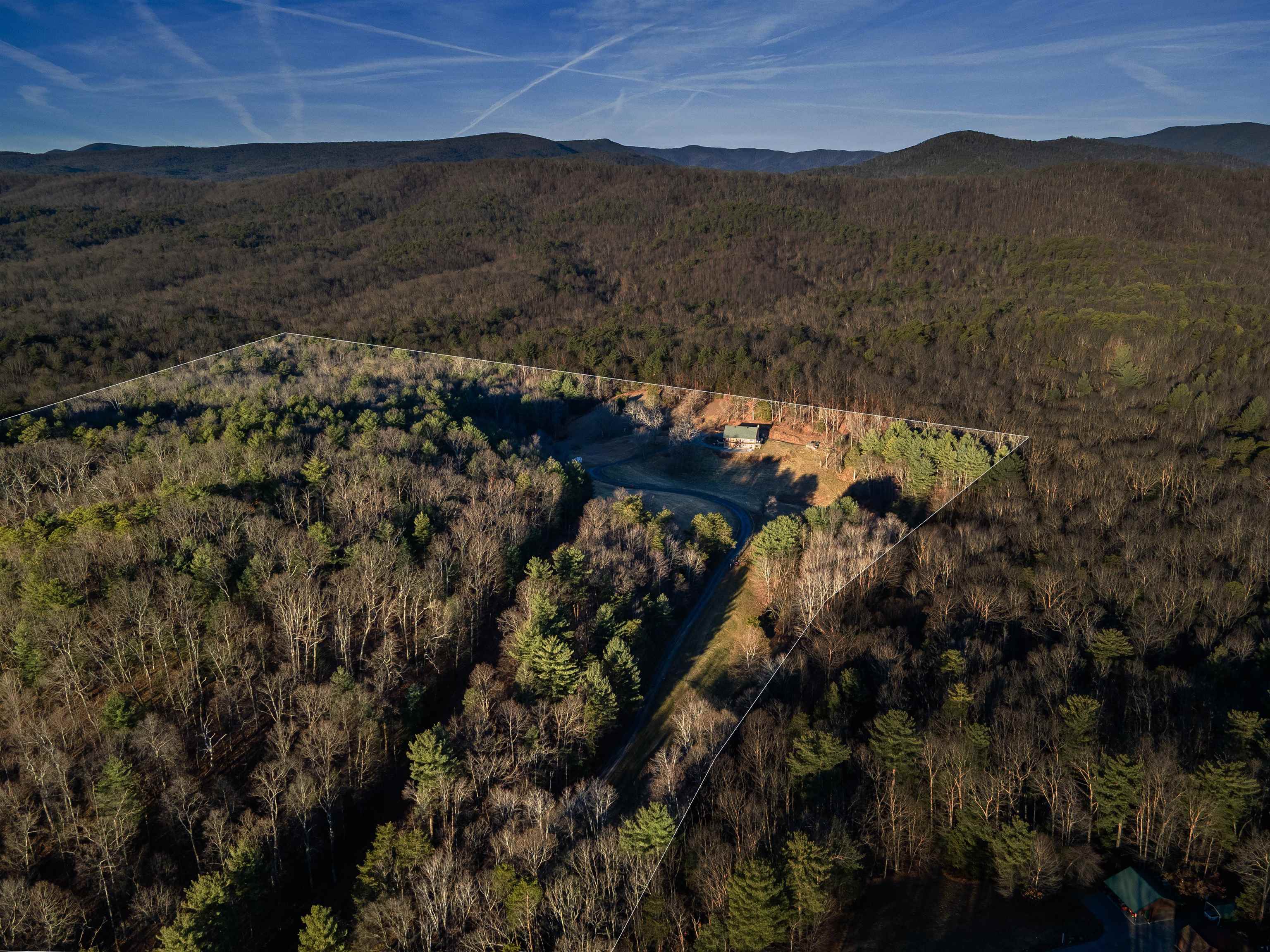 10921 COOK TOWN RD, BRIDGEWATER, Virginia 22812, 4 Bedrooms Bedrooms, ,3 BathroomsBathrooms,Residential,14,10921 COOK TOWN RD,671965 MLS # 671965