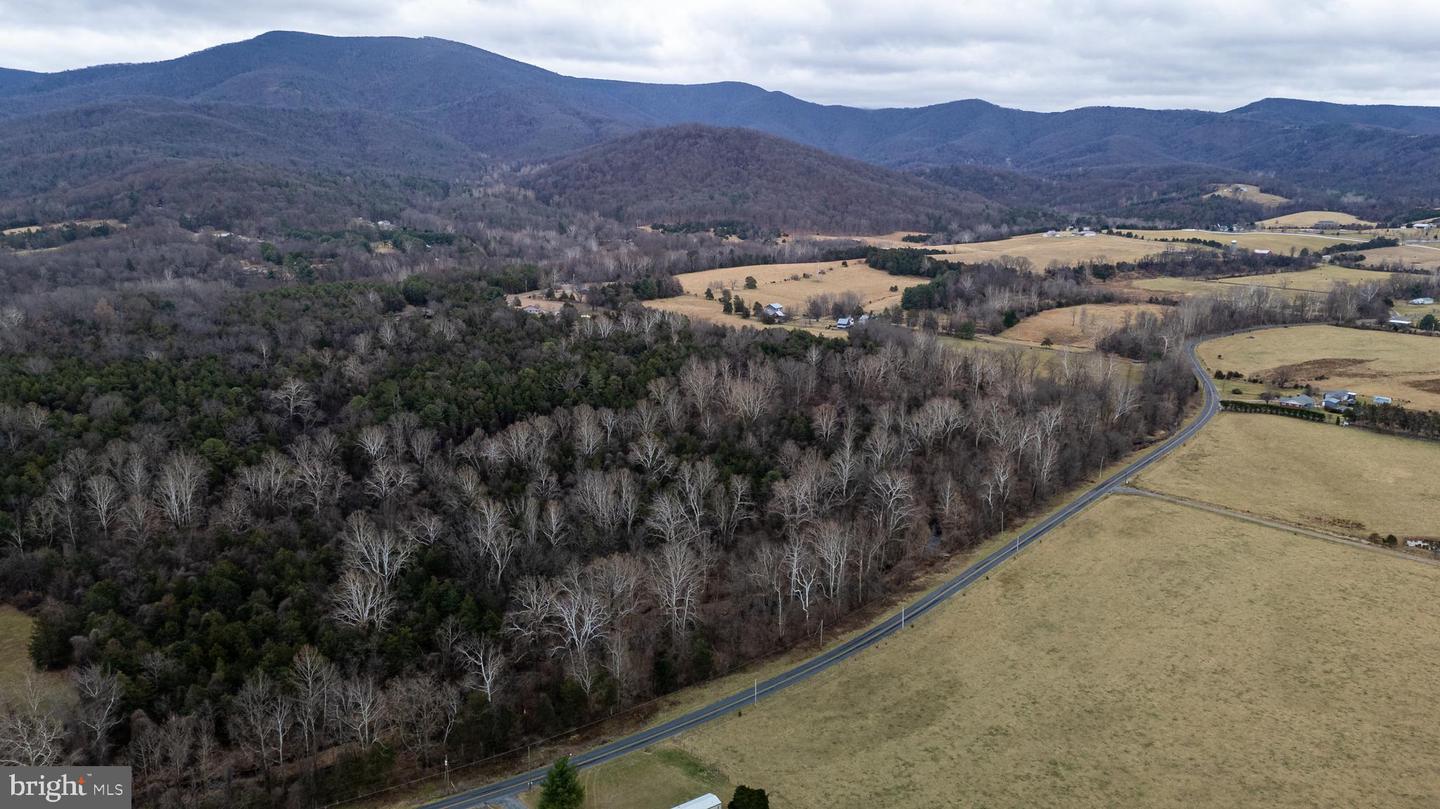 1159 PINE GROVE RD, STANLEY, Virginia 22851, 3 Bedrooms Bedrooms, 7 Rooms Rooms,1 BathroomBathrooms,Residential,For Sale,1159 PINE GROVE RD,VAPA2005694 MLS # VAPA2005694