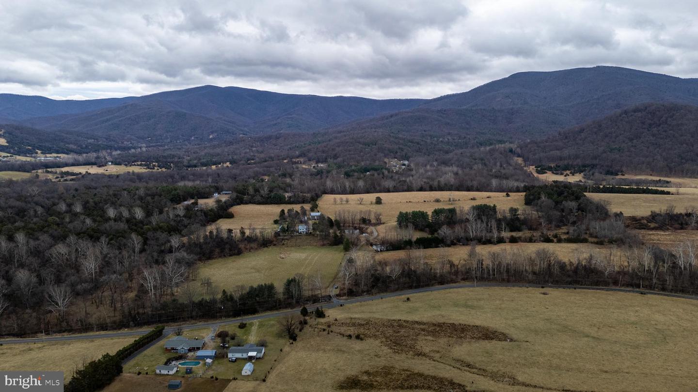 1159 PINE GROVE RD, STANLEY, Virginia 22851, 3 Bedrooms Bedrooms, 7 Rooms Rooms,1 BathroomBathrooms,Residential,For Sale,1159 PINE GROVE RD,VAPA2005694 MLS # VAPA2005694